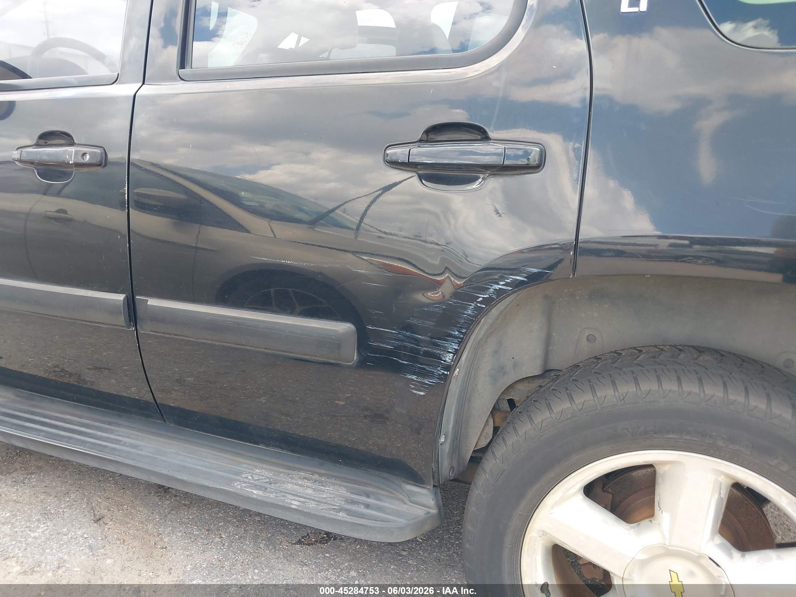 2008 Chevrolet Tahoe Lt Черный vin: 1GNFC13058R268169