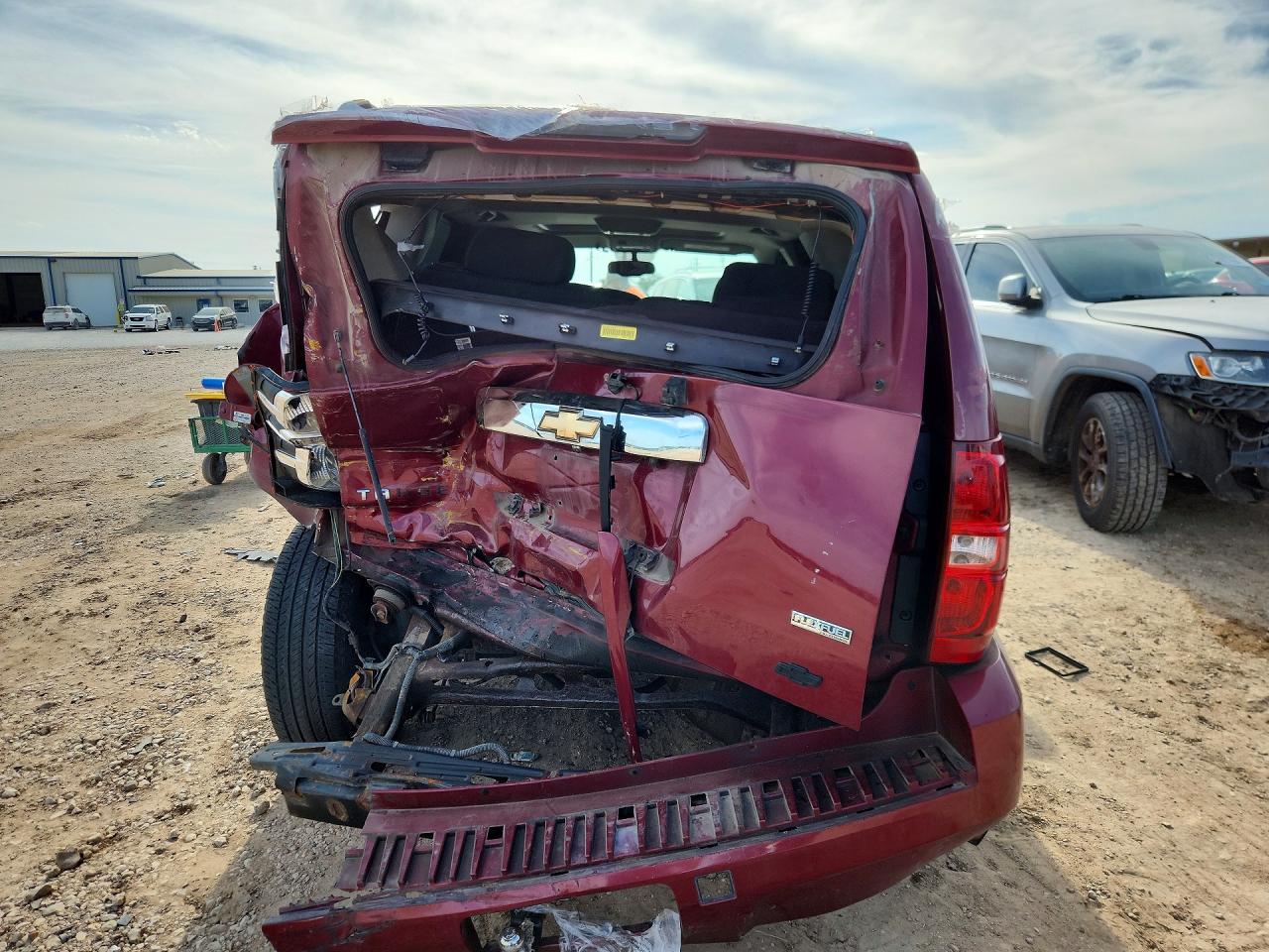2007 Chevrolet Tahoe Burgundy vin: 1GNFC13067J228860