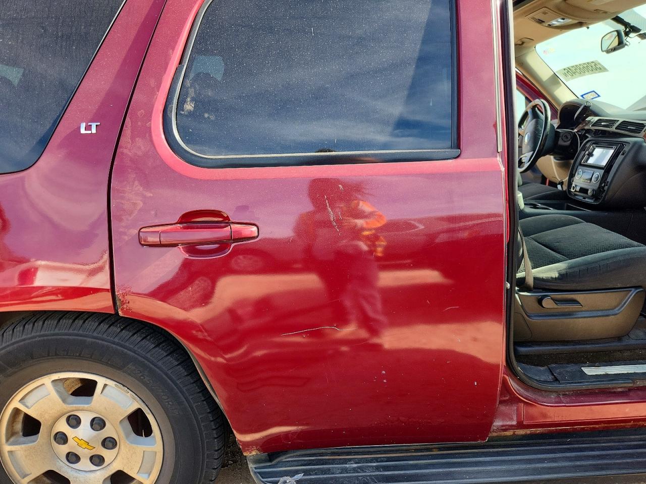 2007 Chevrolet Tahoe Burgundy vin: 1GNFC13067J228860