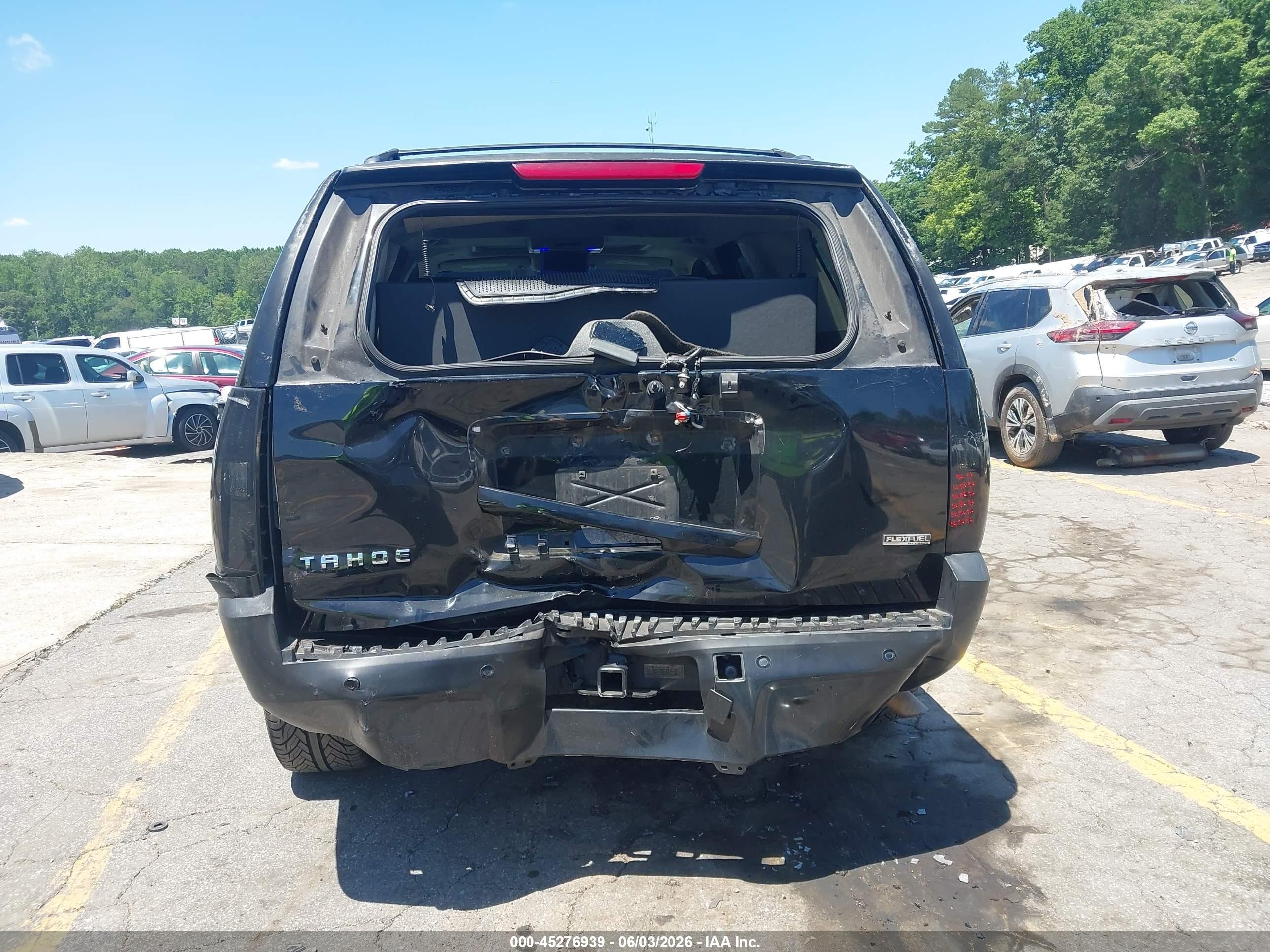 2007 Chevrolet Tahoe Ltz Black vin: 1GNFC13067R336252