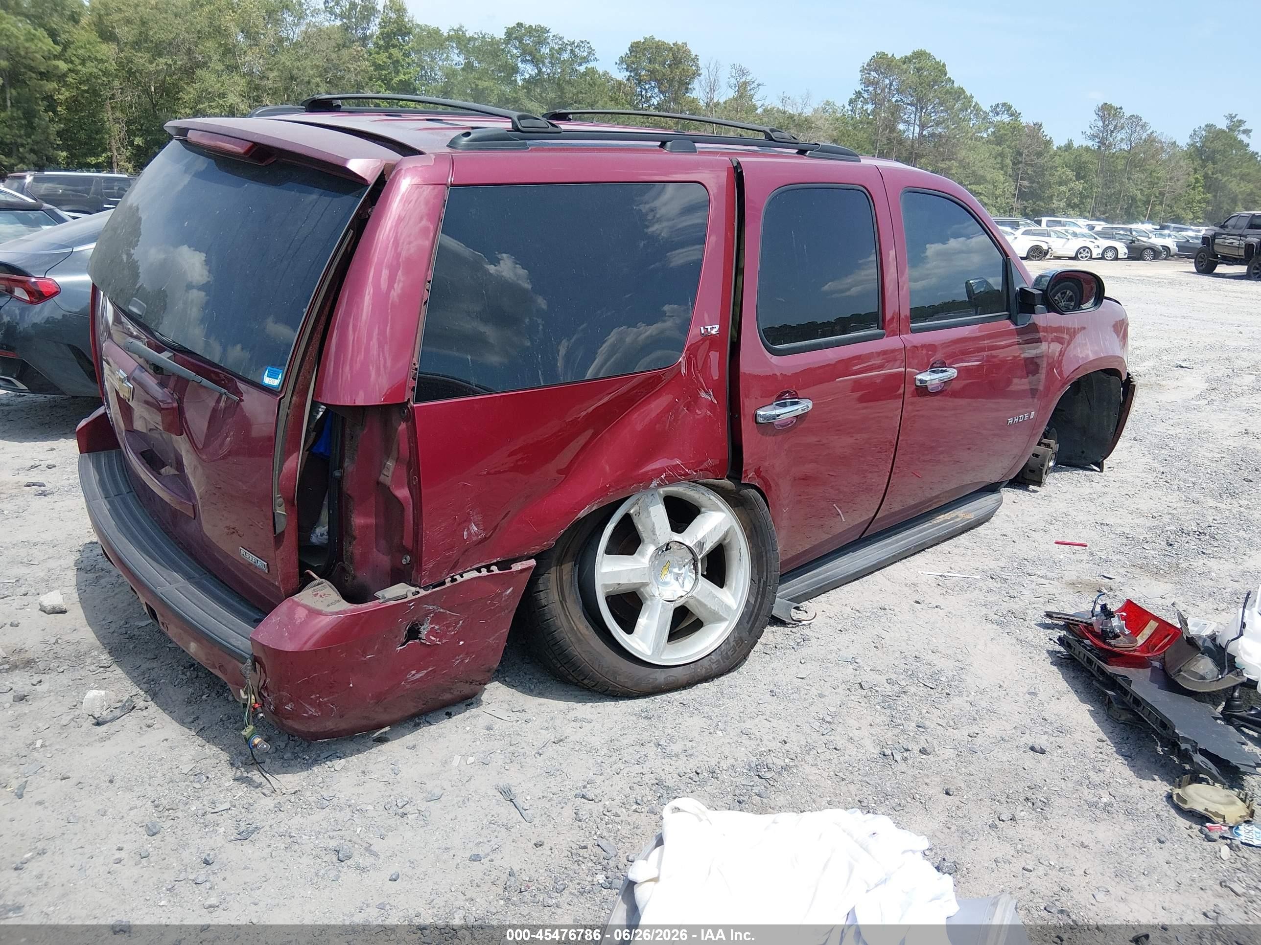 2007 Chevrolet Tahoe Ltz Red vin: 1GNFC13067R408115