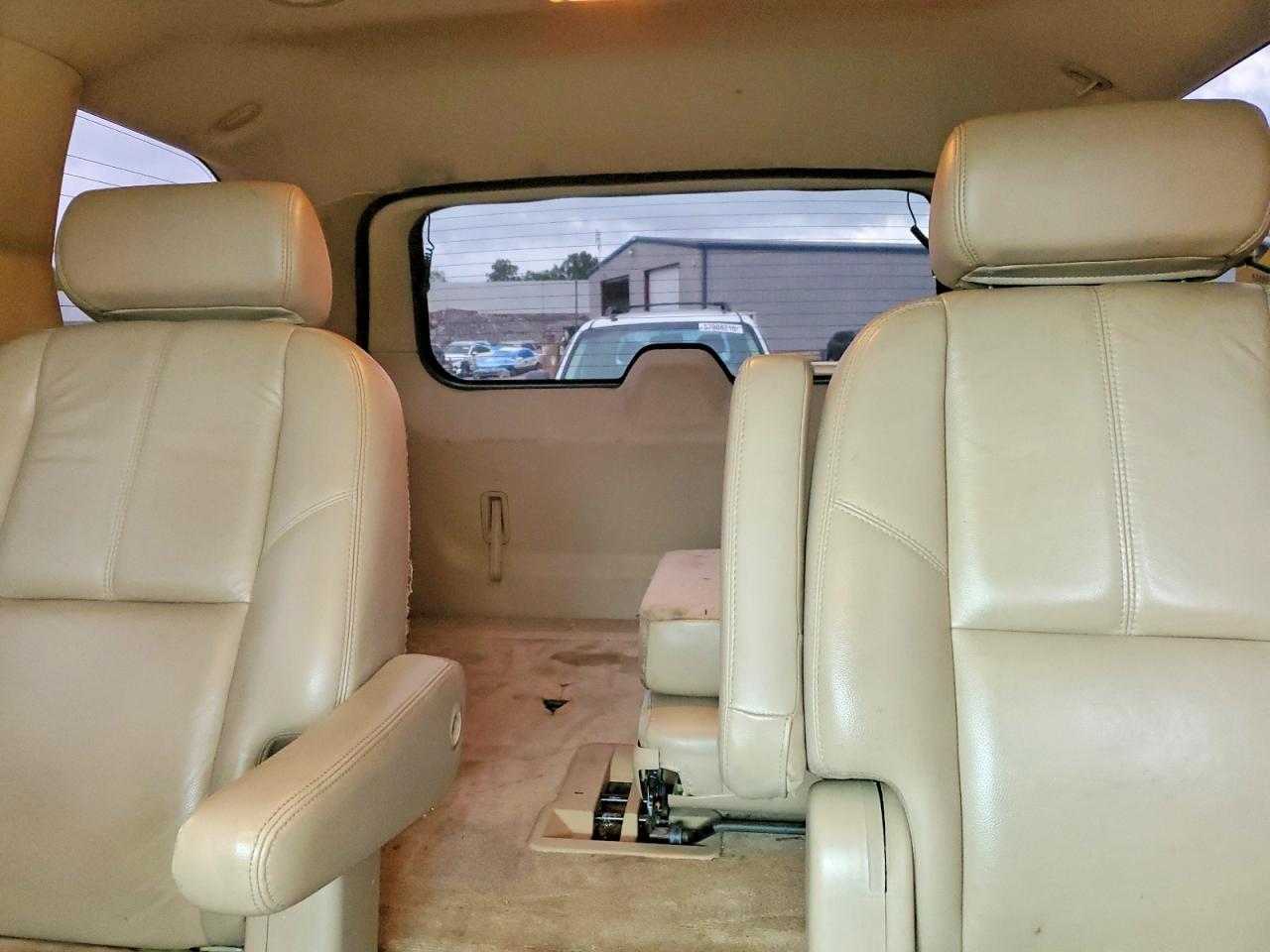 2007 Chevrolet Tahoe C1500 Black vin: 1GNFC13067R428168
