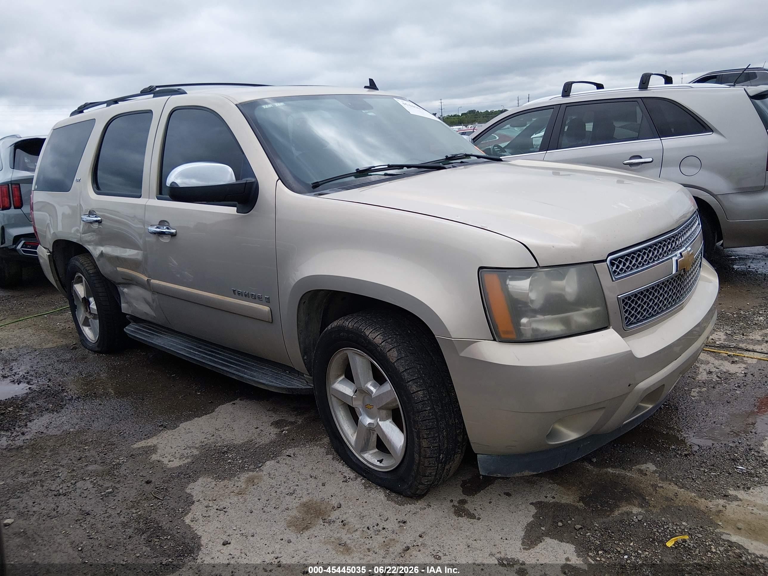 2008 Chevrolet Tahoe Ltz Gold vin: 1GNFC13068R146355