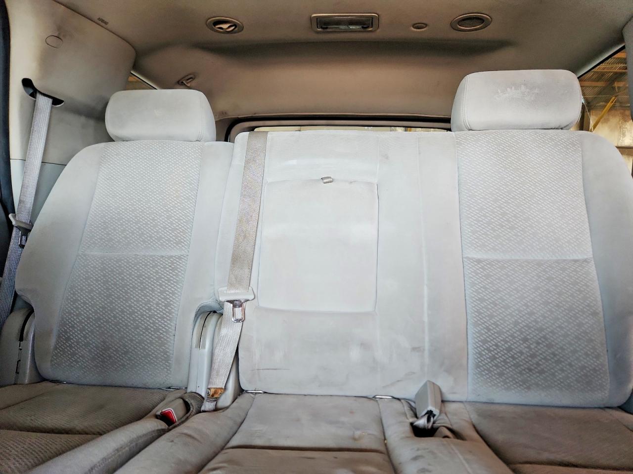 2007 Chevrolet Tahoe C1500 White vin: 1GNFC13077J392604