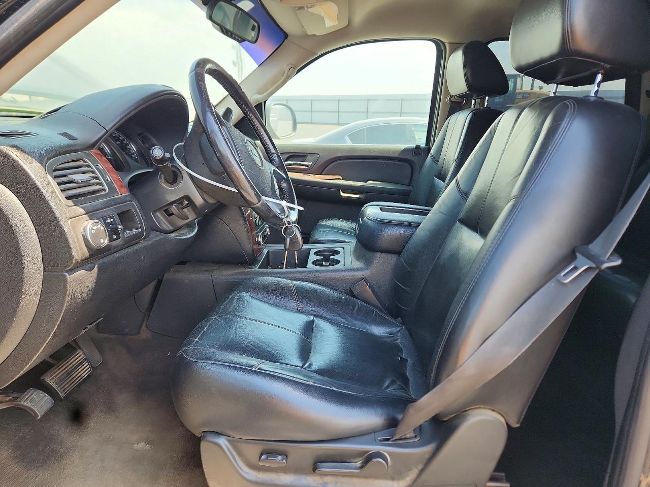 2007 Chevrolet Tahoe C1500 Black vin: 1GNFC13077R382477