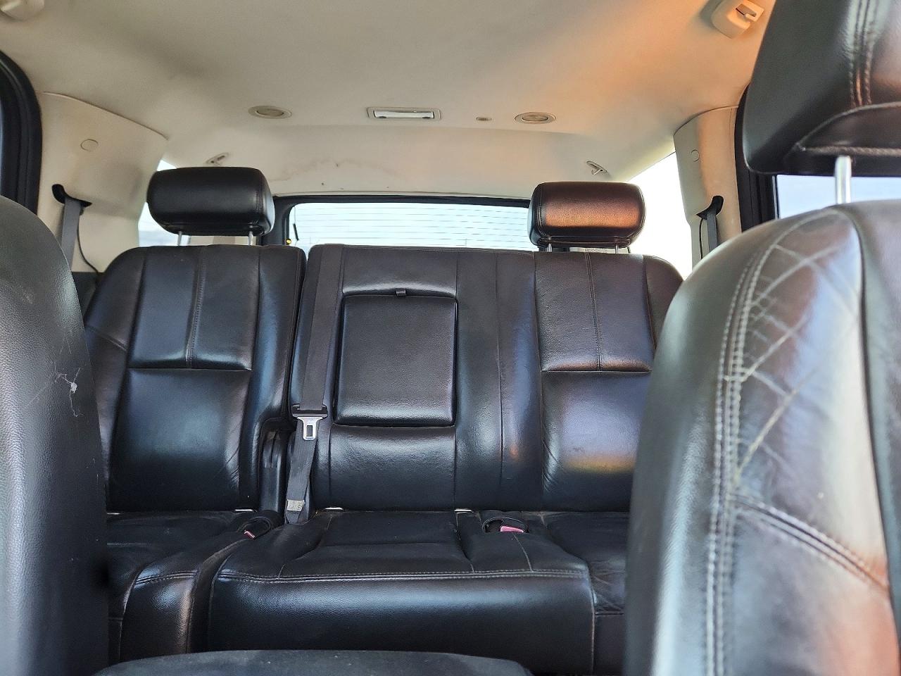 2007 Chevrolet Tahoe C1500 Black vin: 1GNFC13077R382477