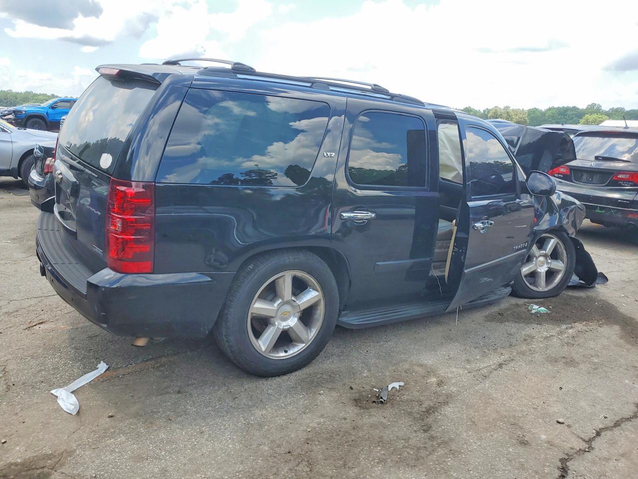 2008 Chevrolet Tahoe C1500 Black vin: 1GNFC13078R168378
