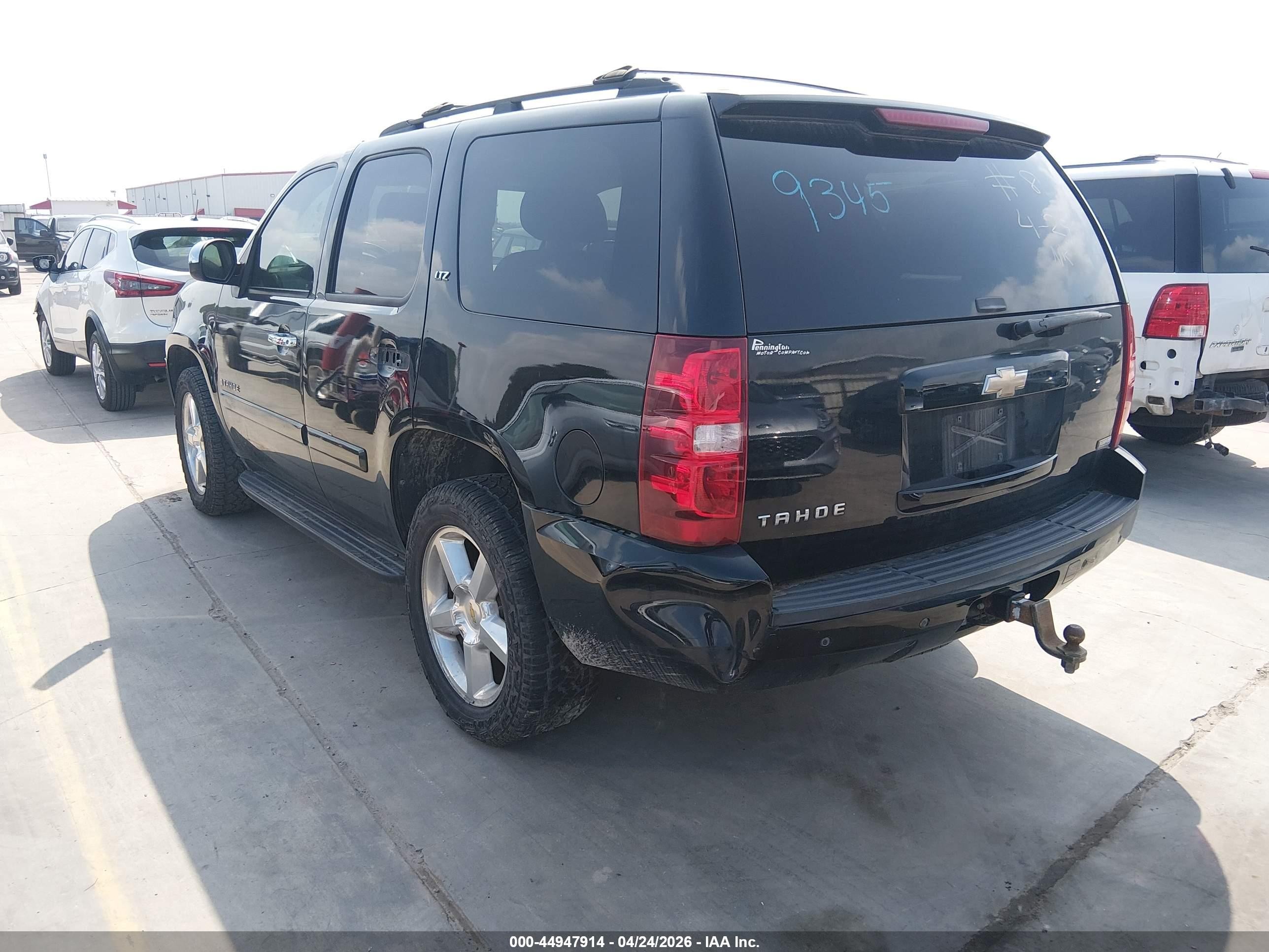 2008 Chevrolet Tahoe Ltz Черный vin: 1GNFC13078R219345