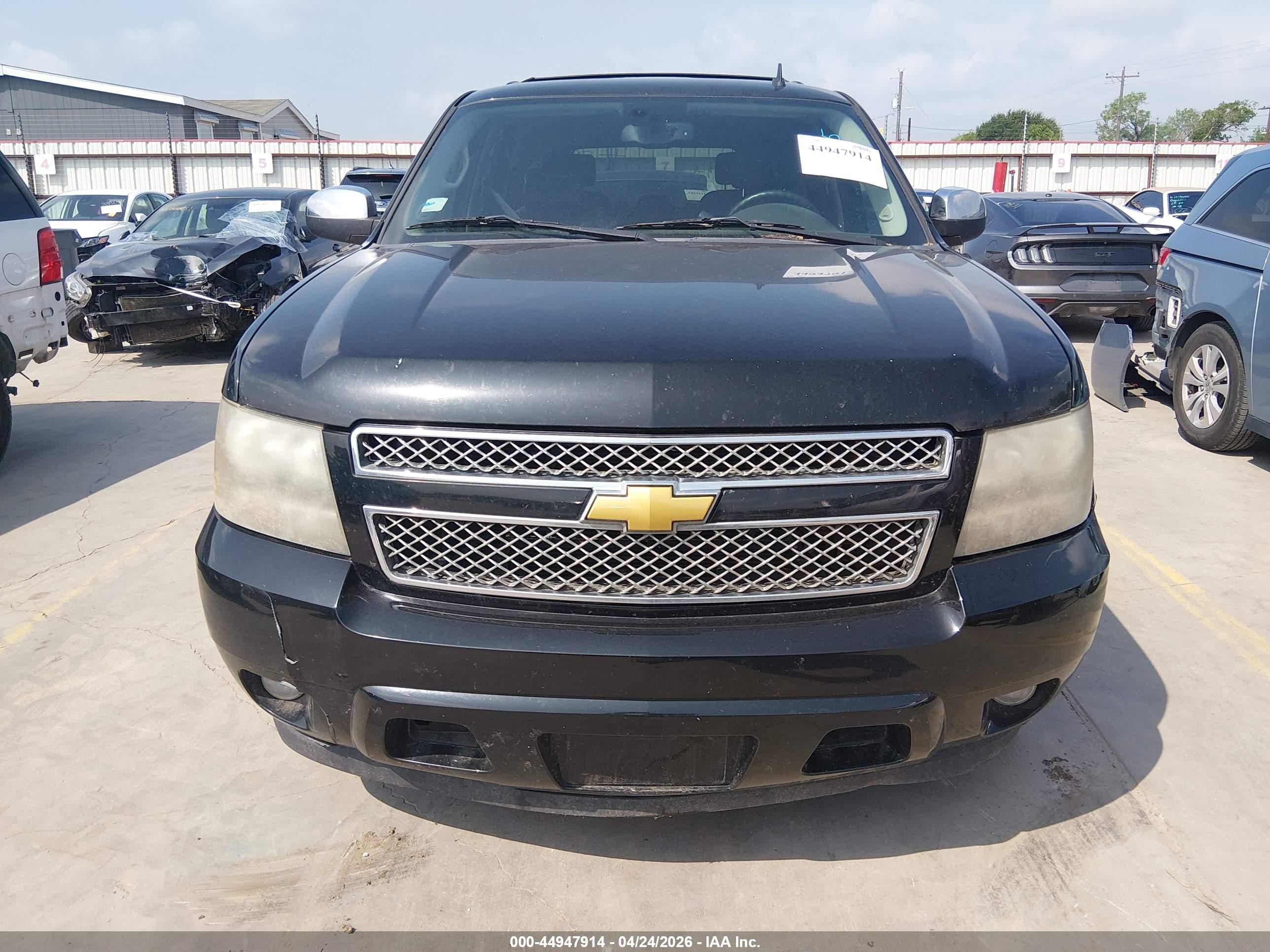 2008 Chevrolet Tahoe Ltz Черный vin: 1GNFC13078R219345