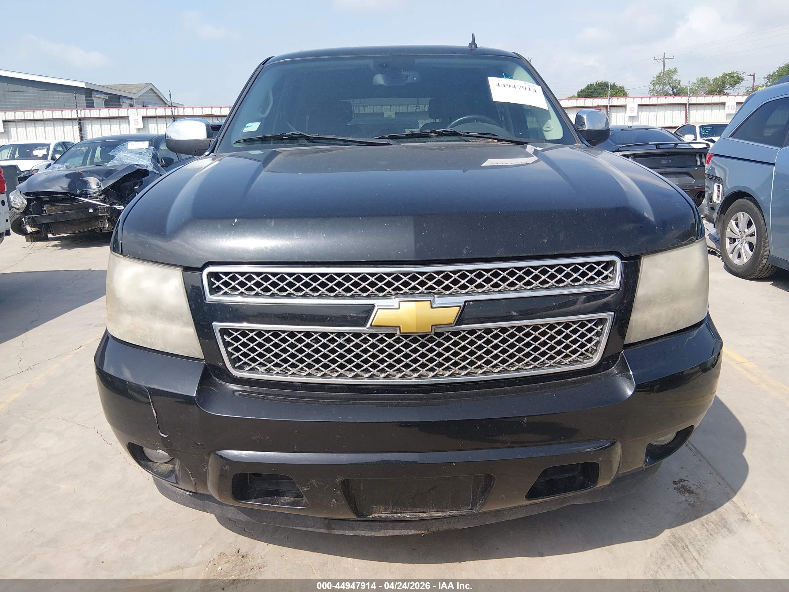 2008 Chevrolet Tahoe Ltz Черный vin: 1GNFC13078R219345