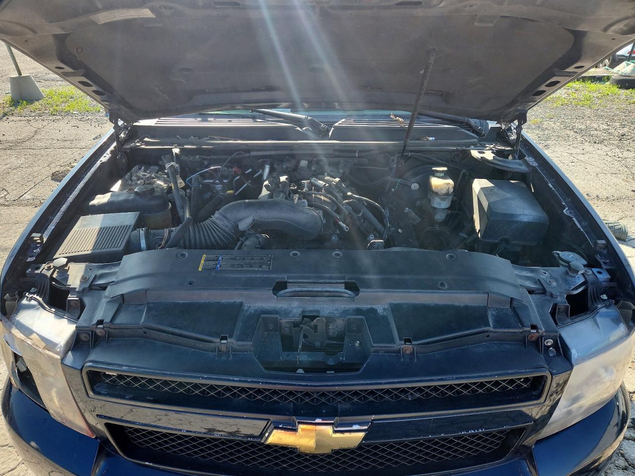 2007 Chevrolet Tahoe C1500 Blue vin: 1GNFC13087J202986