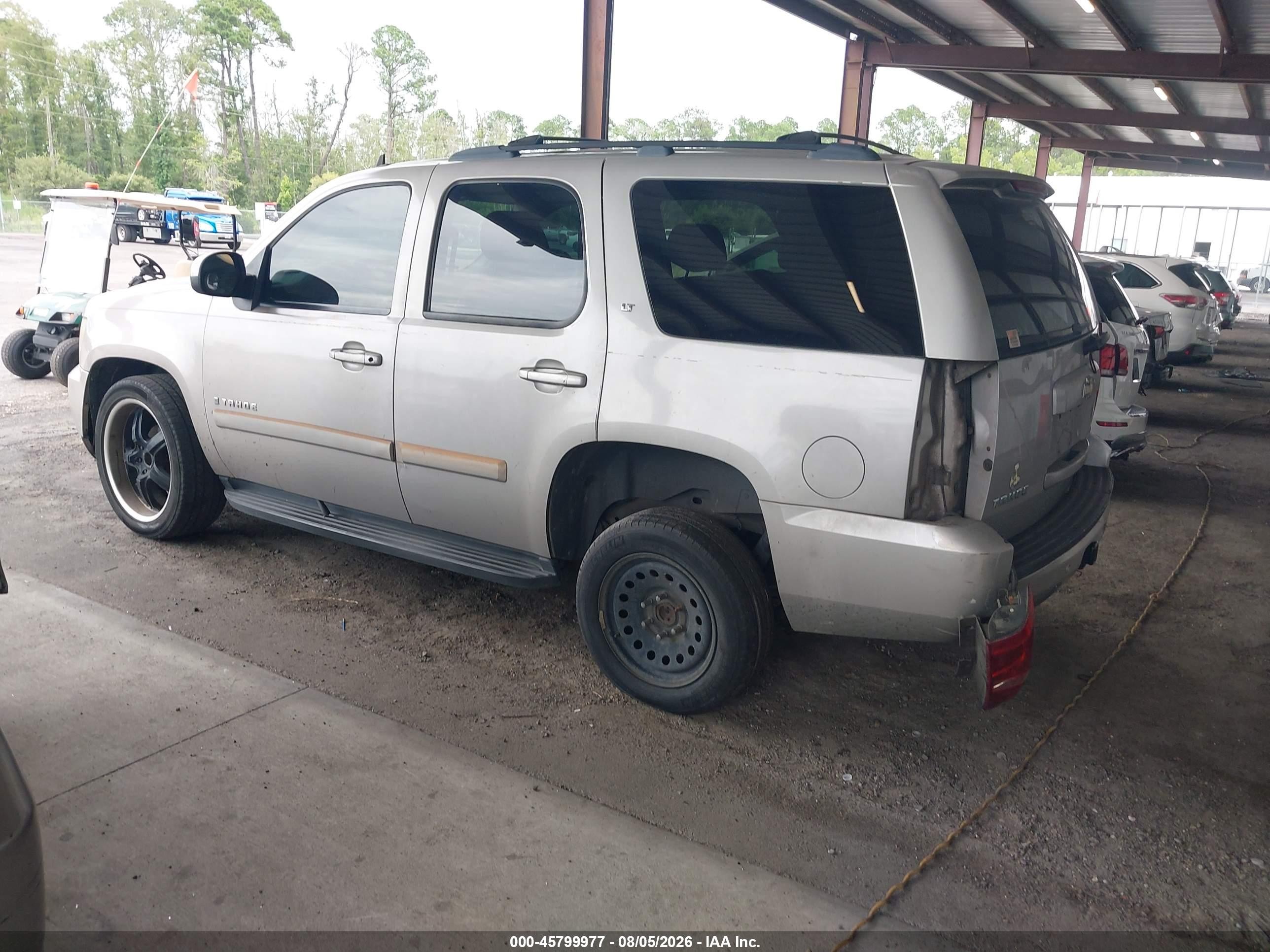 2007 Chevrolet Tahoe Lt Silver vin: 1GNFC13087J390599