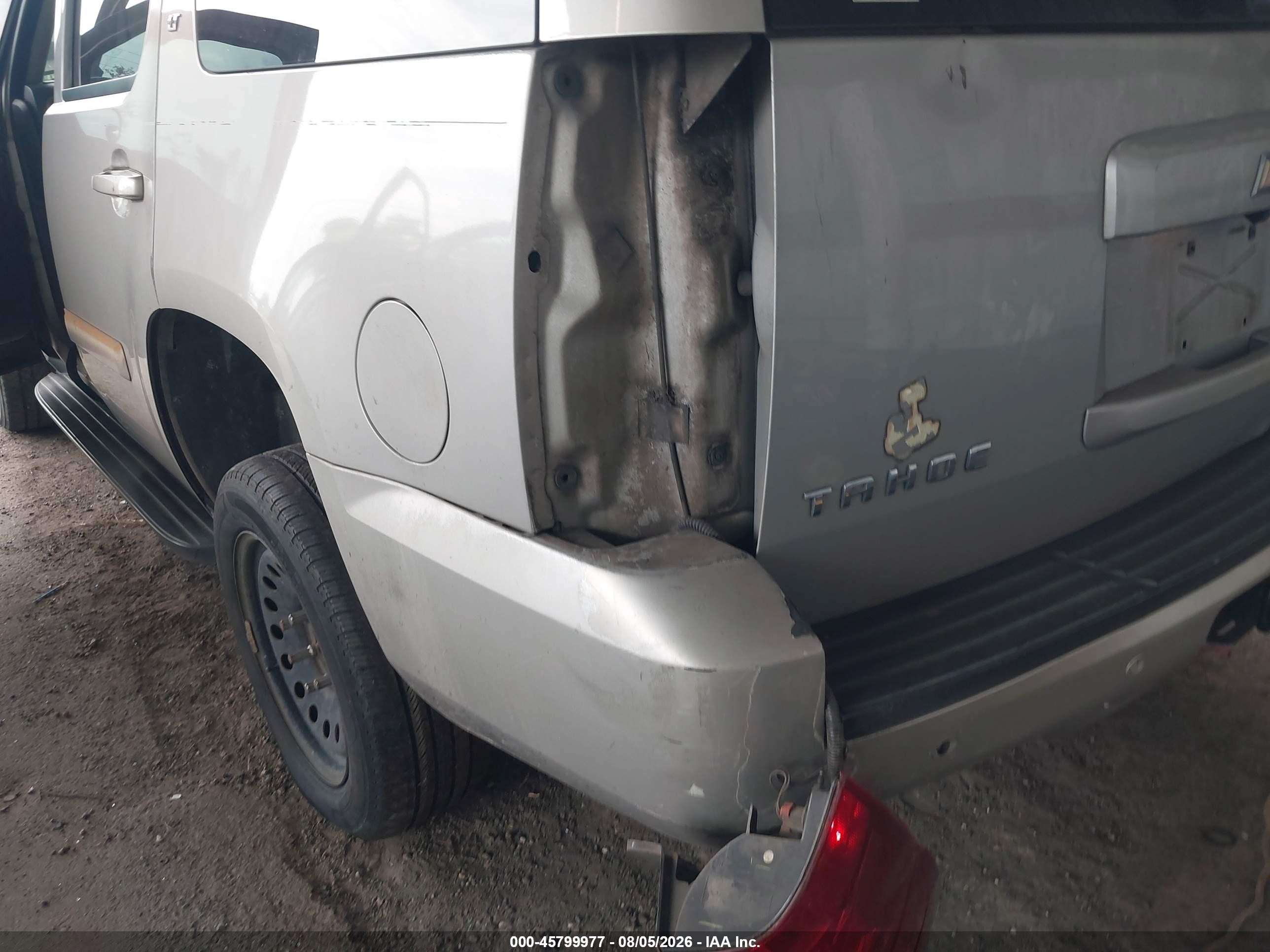 2007 Chevrolet Tahoe Lt Silver vin: 1GNFC13087J390599