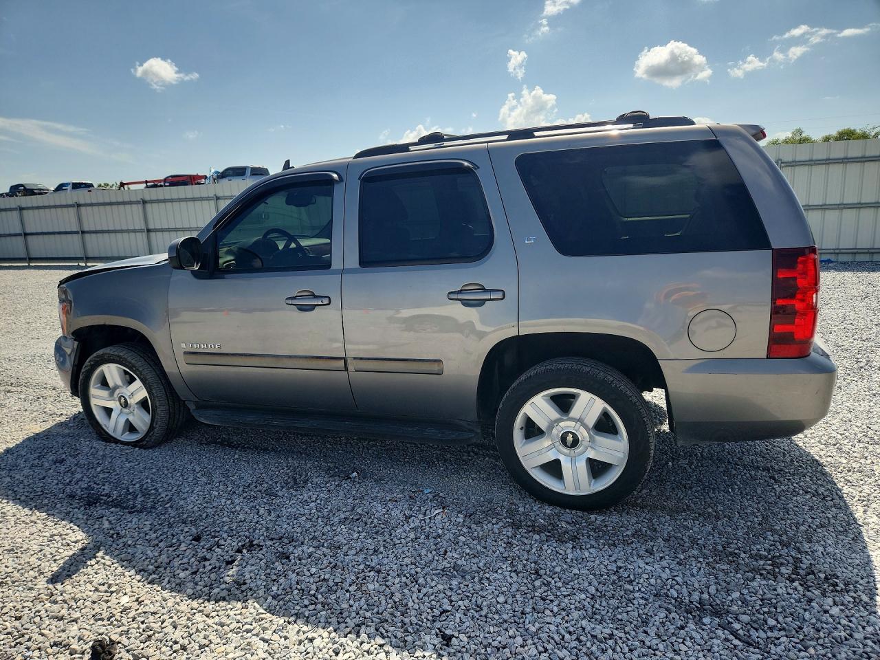 2007 Chevrolet Tahoe C1500 Gray vin: 1GNFC13087R331280