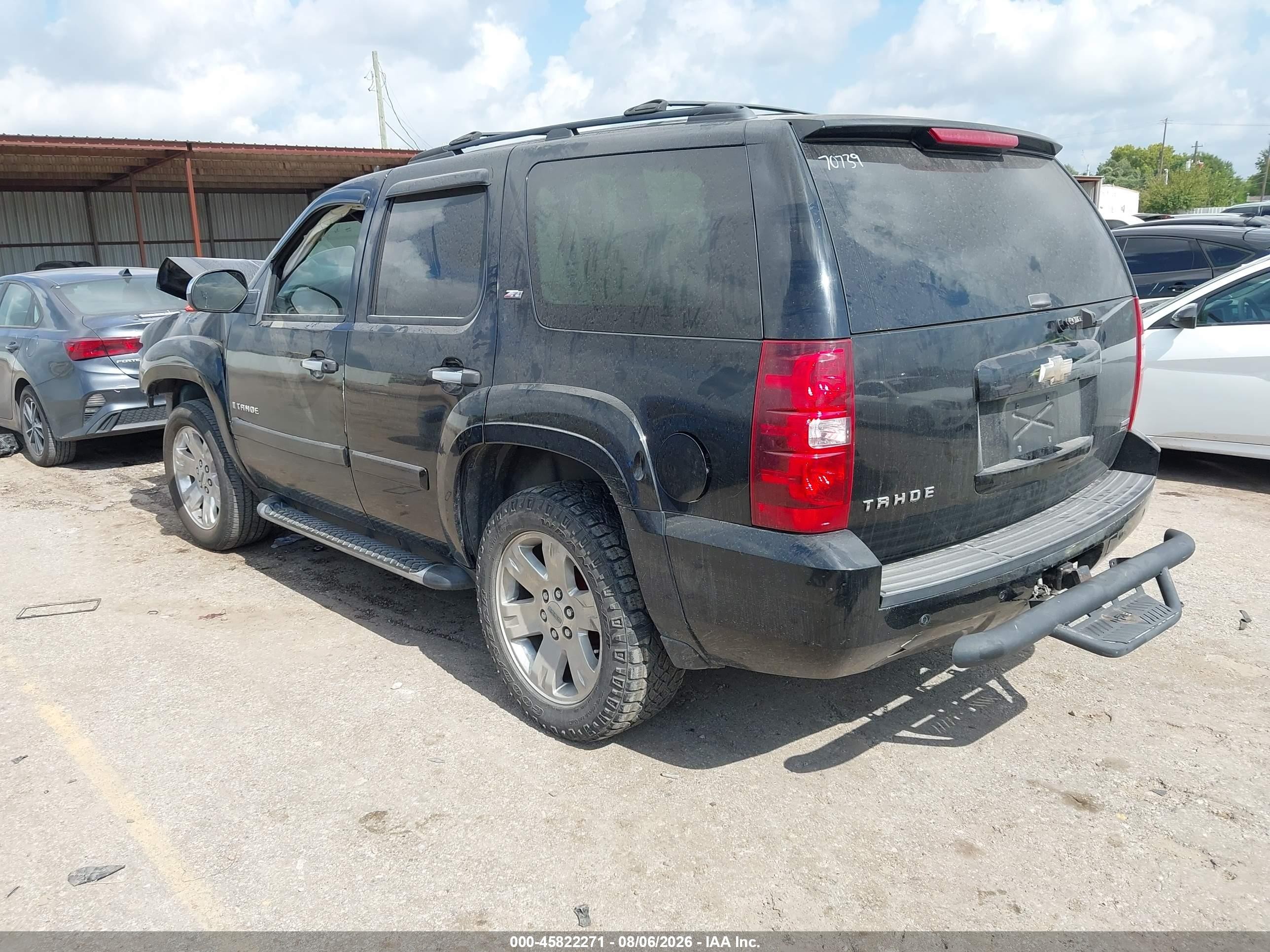 2008 Chevrolet Tahoe Lt Black vin: 1GNFC13088R189675