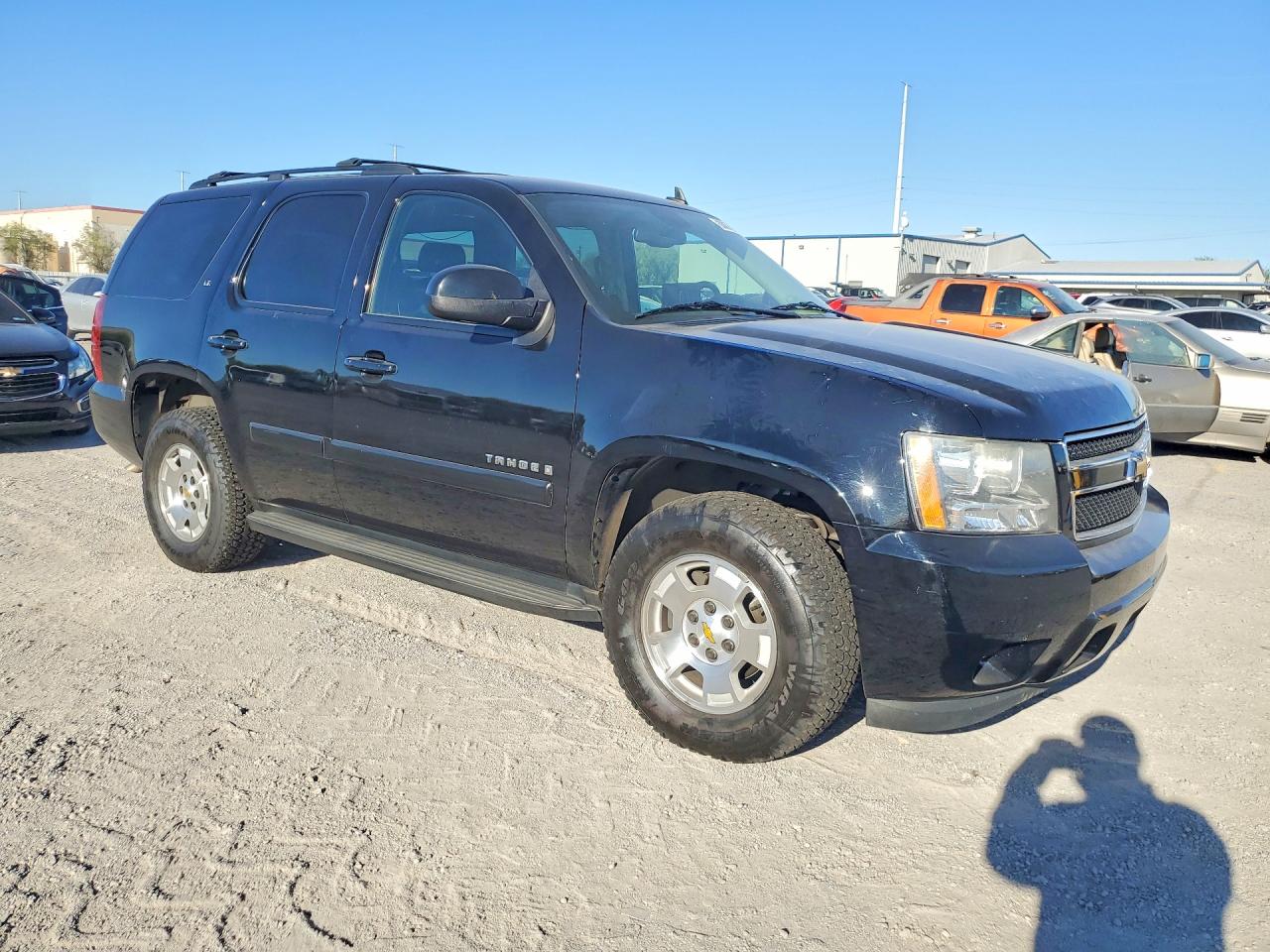 2008 Chevrolet Tahoe C1500 Black vin: 1GNFC13088R209231