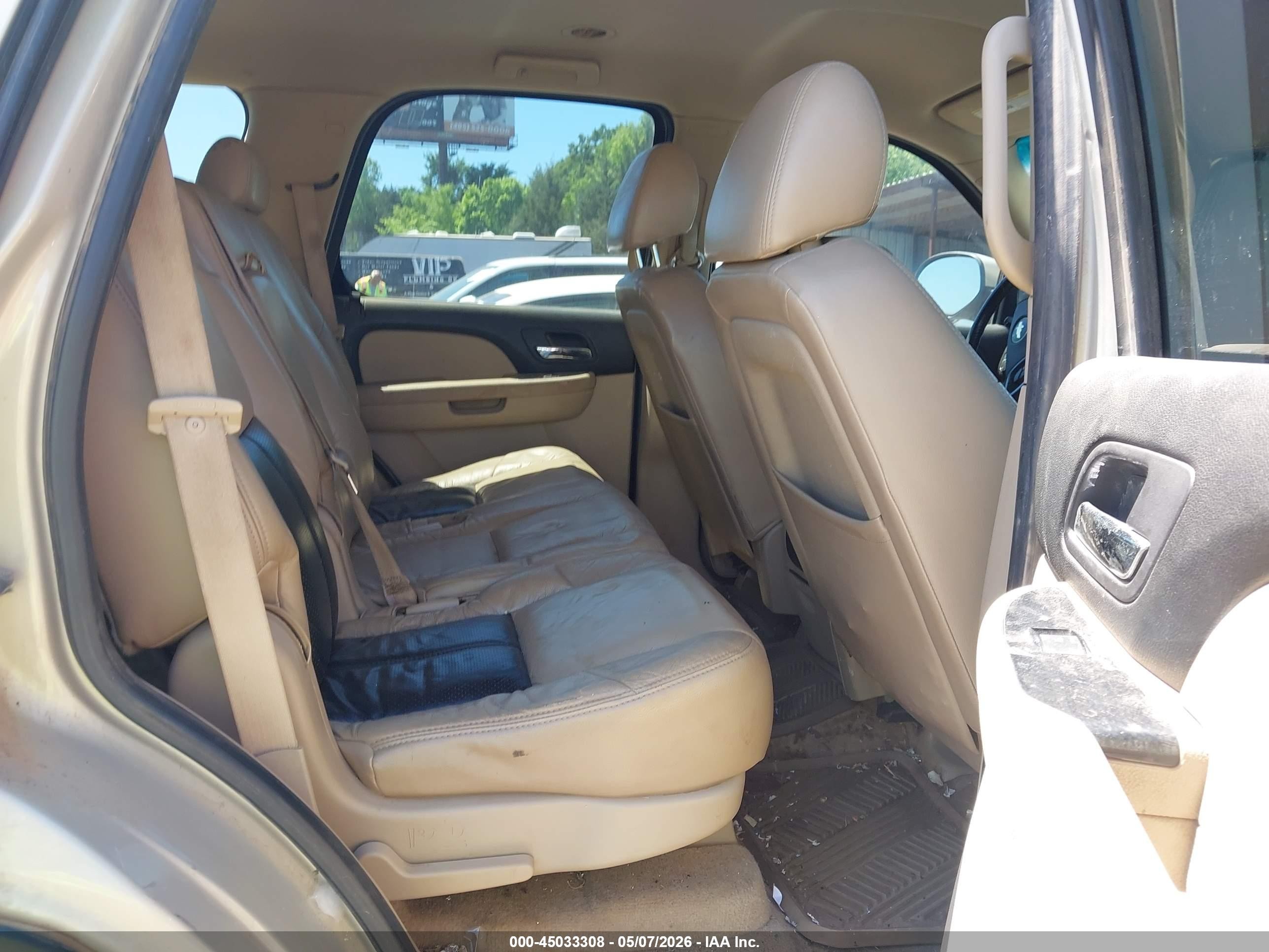 2007 Chevrolet Tahoe Lt Tan vin: 1GNFC13097R357905