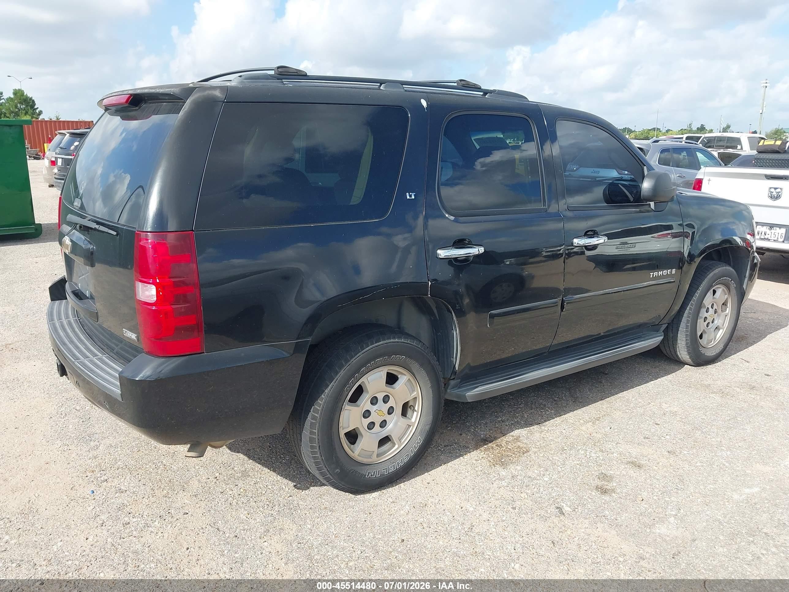 2007 Chevrolet Tahoe Lt Black vin: 1GNFC13097R370878