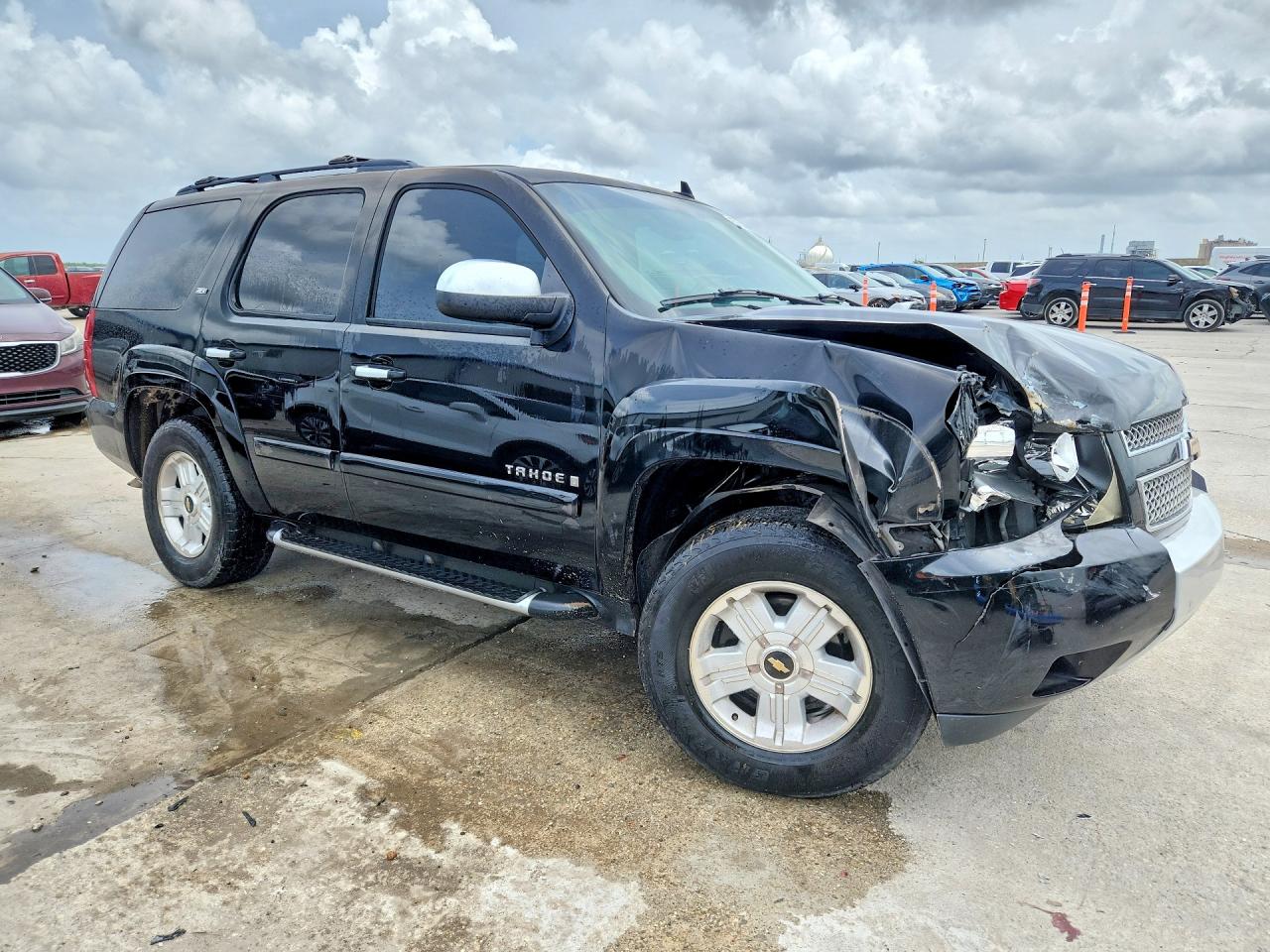 2008 Chevrolet Tahoe C1500 Черный vin: 1GNFC13098R158080