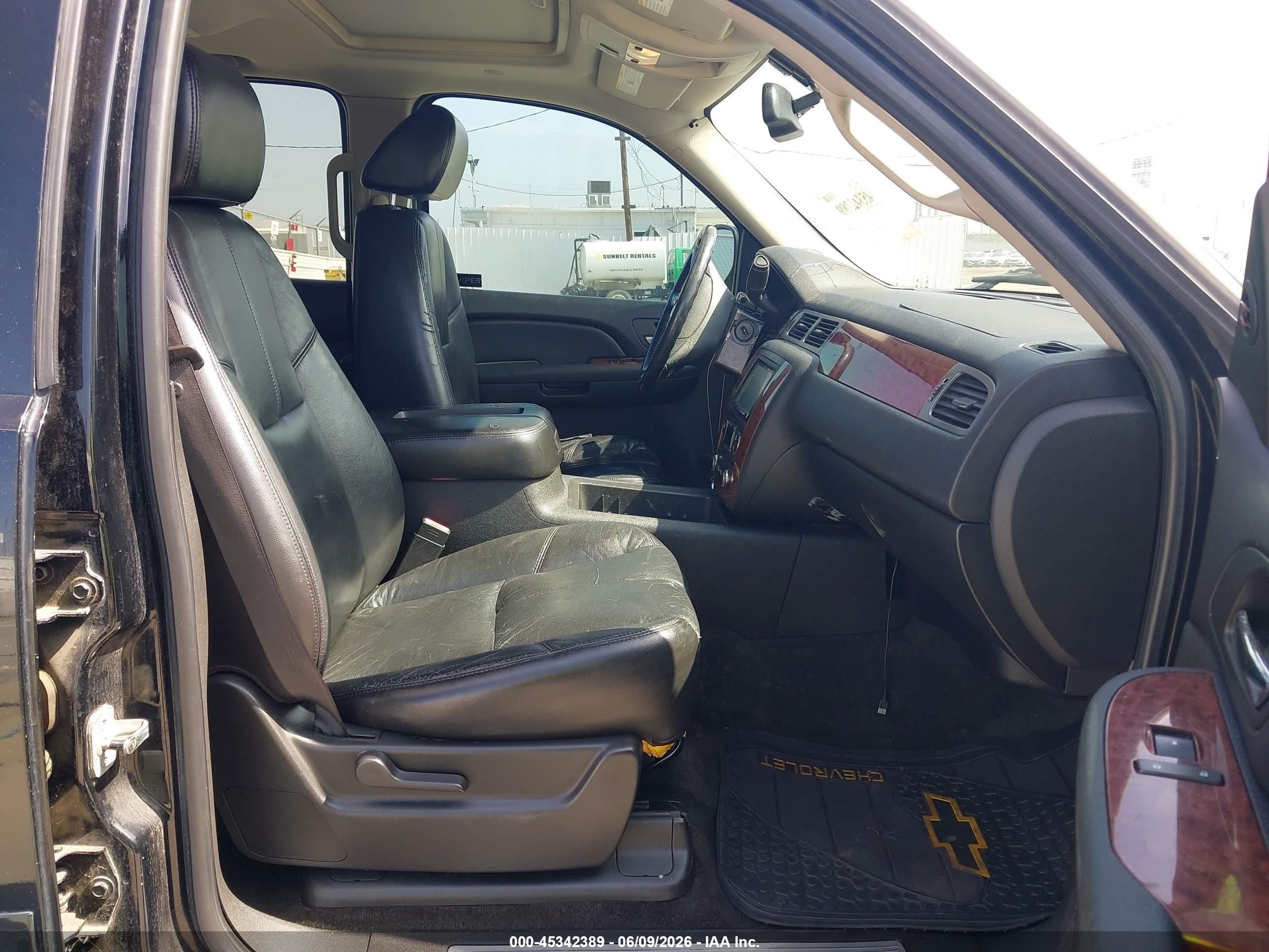 2007 Chevrolet Tahoe Lt Черный vin: 1GNFC130X7R350204