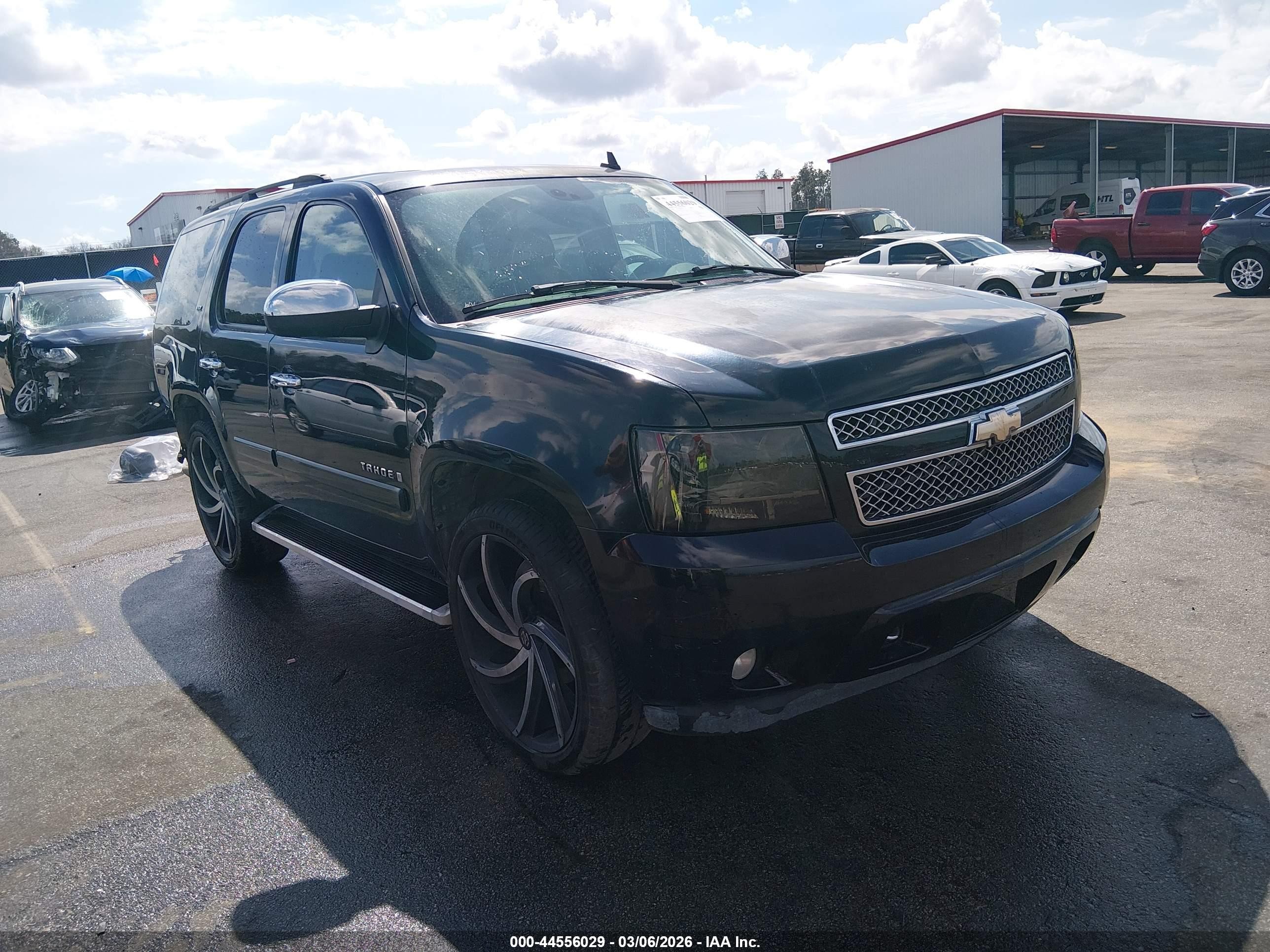 2008 Chevrolet Tahoe Ltz Black vin: 1GNFC130X8R171923