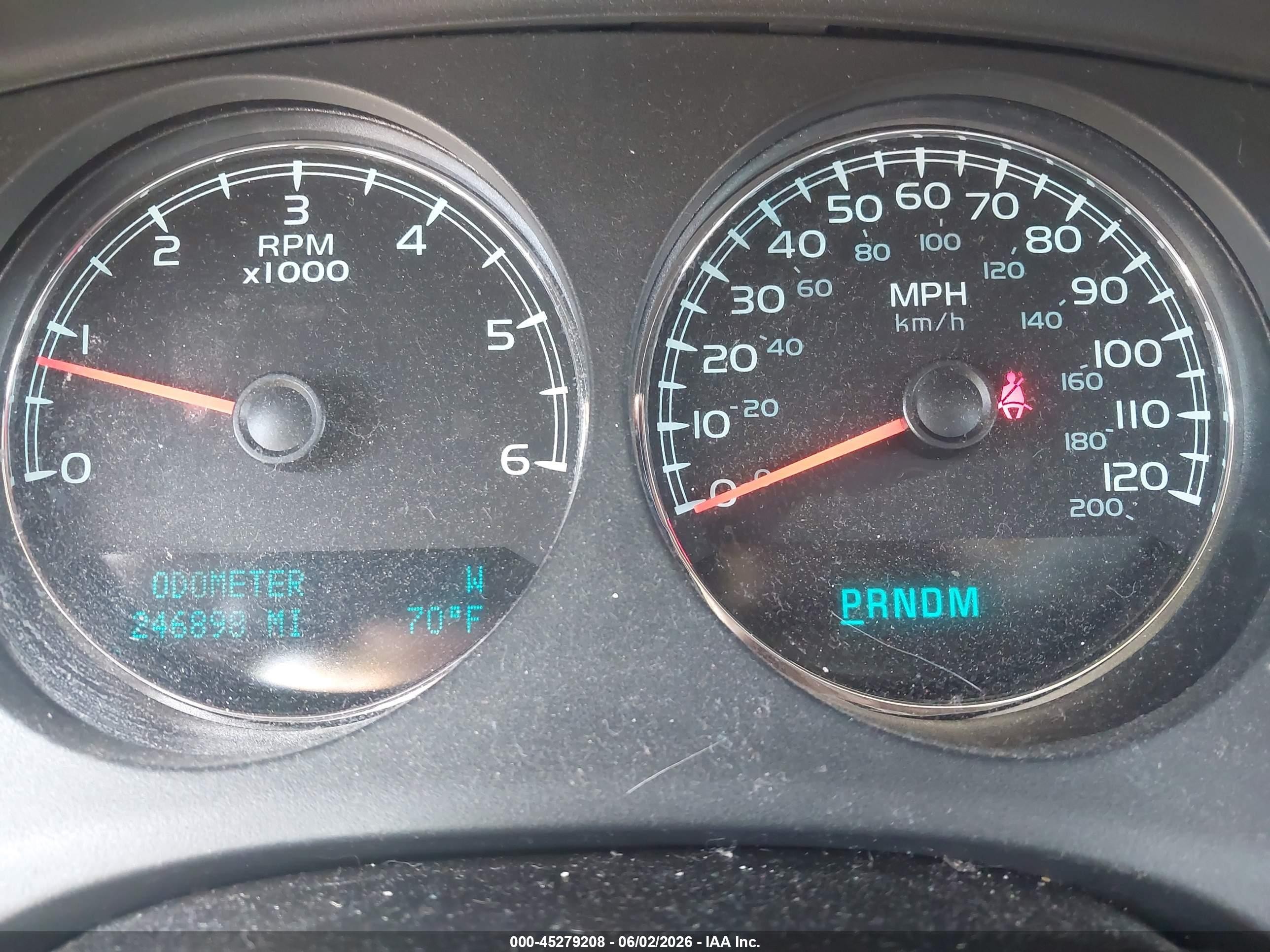 2009 Chevrolet Tahoe Ls Черный vin: 1GNFC130X9R139779