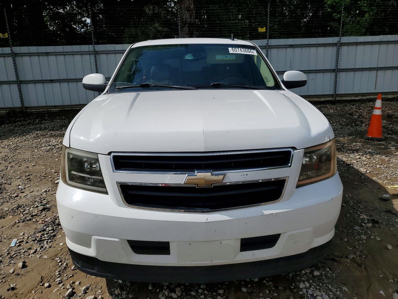 2008 Chevrolet Tahoe C1500 Hybrid White vin: 1GNFC13518R198794
