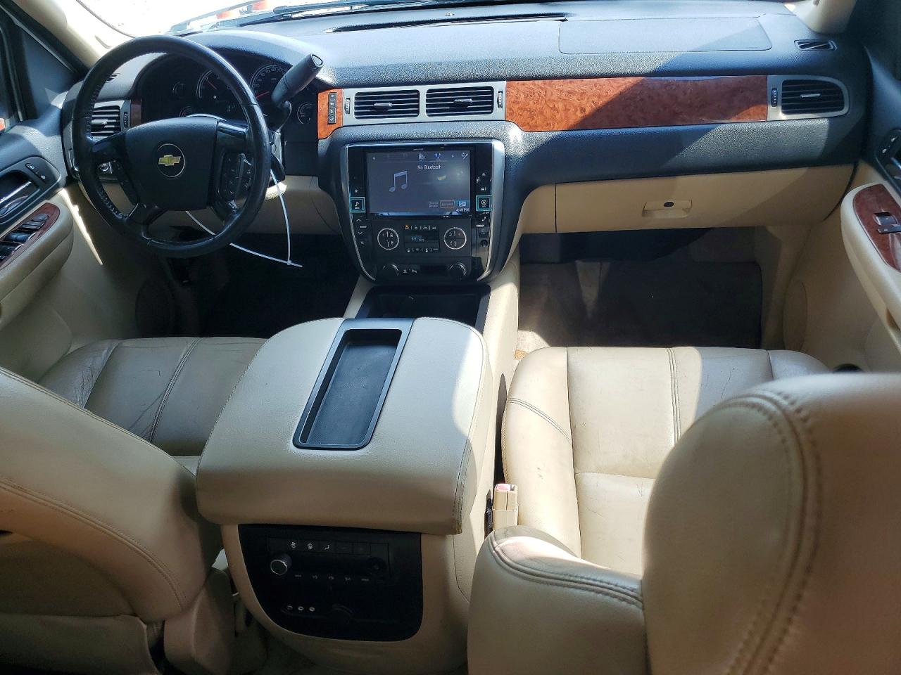 2008 Chevrolet Tahoe C1500 Hybrid White vin: 1GNFC13518R198794