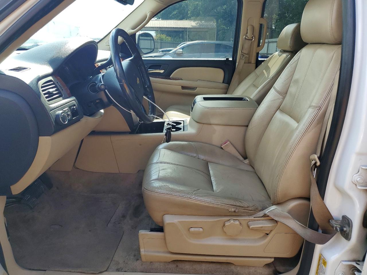 2008 Chevrolet Tahoe C1500 Hybrid White vin: 1GNFC13518R198794