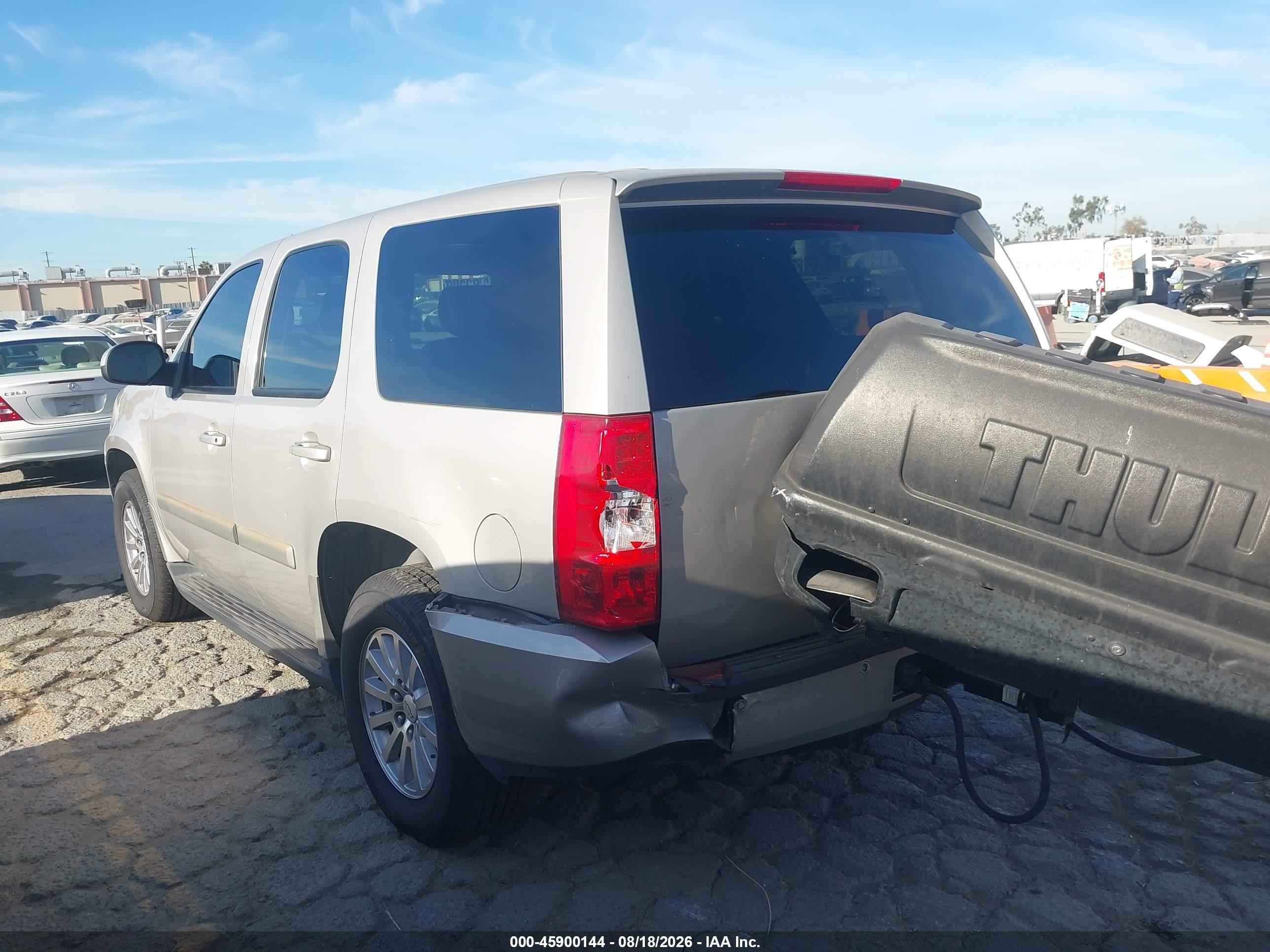 2008 Chevrolet Tahoe Hybrid   Серый vin: 1GNFC13548R204670