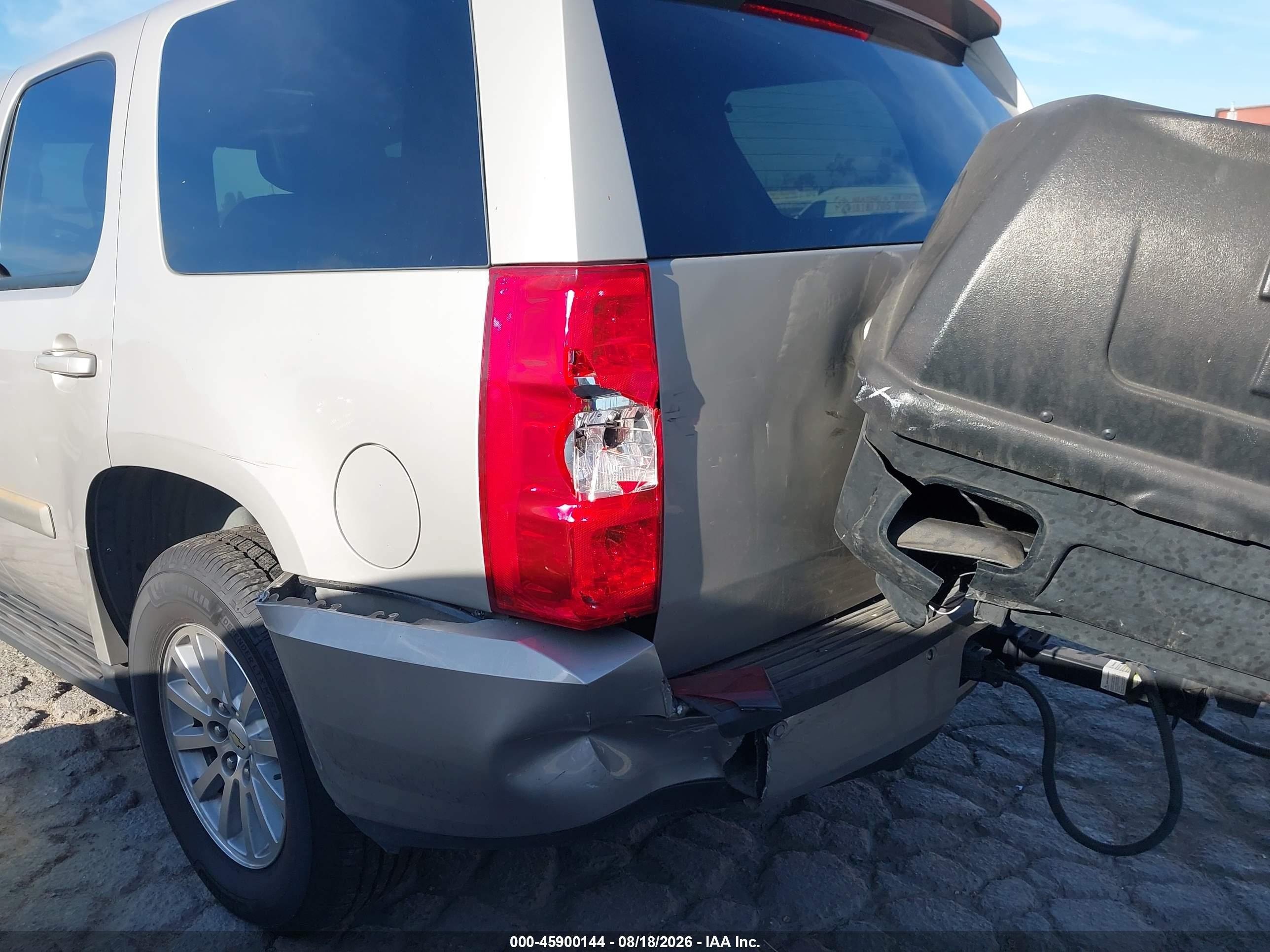 2008 Chevrolet Tahoe Hybrid   Серый vin: 1GNFC13548R204670