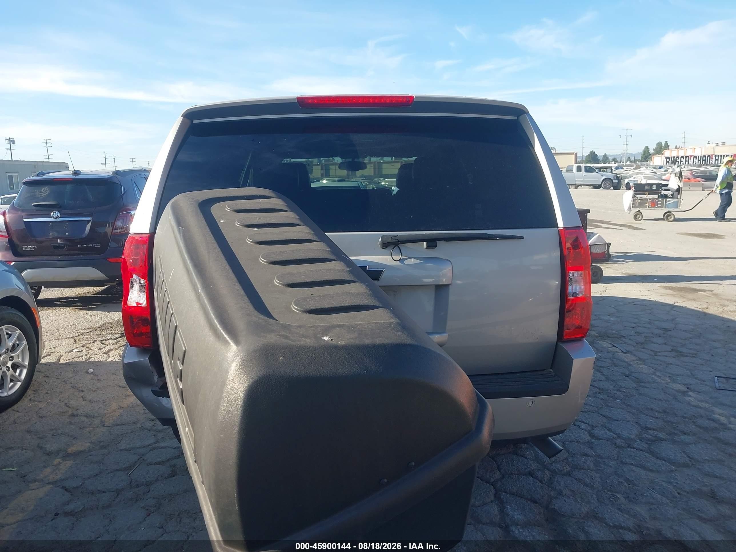 2008 Chevrolet Tahoe Hybrid   Серый vin: 1GNFC13548R204670
