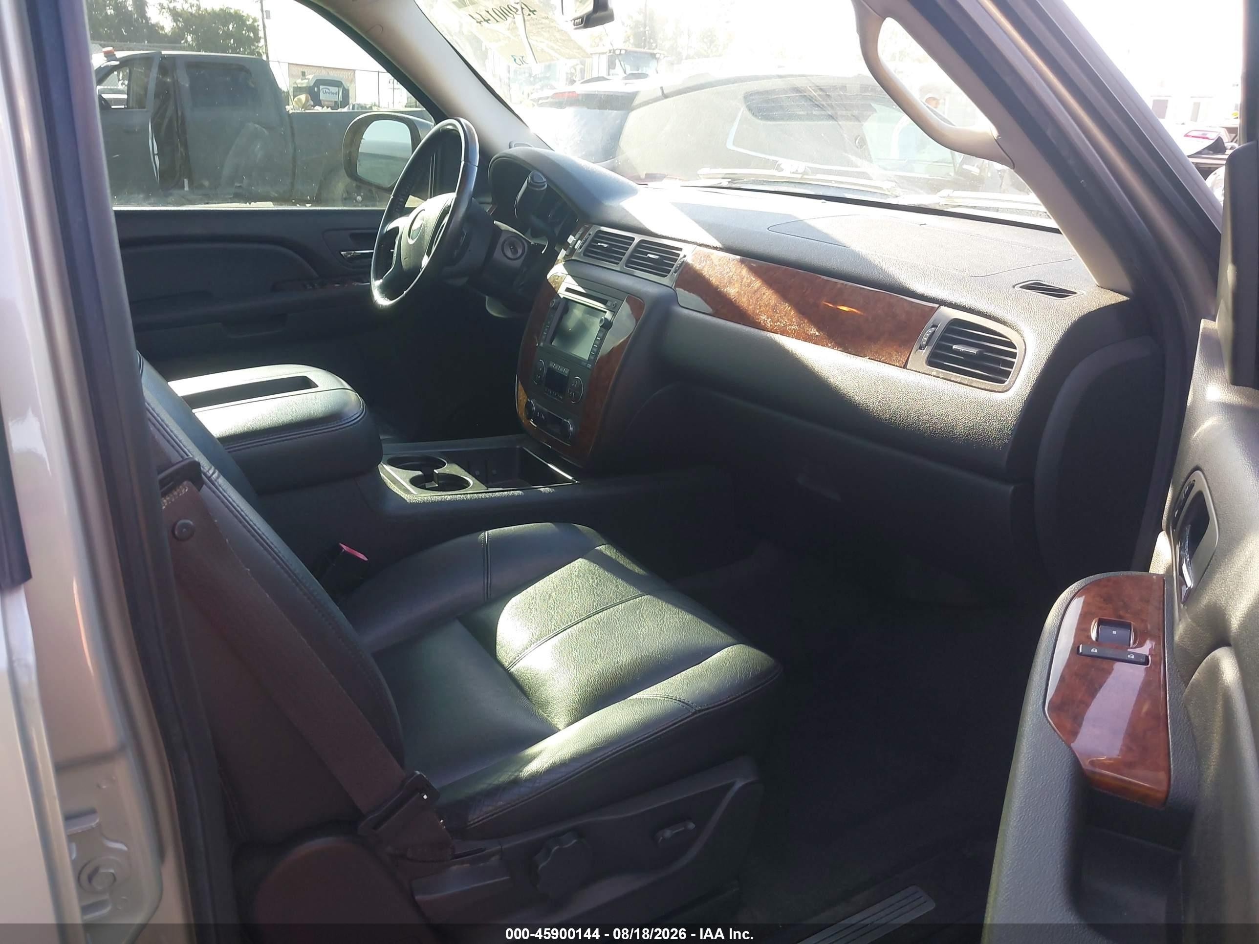 2008 Chevrolet Tahoe Hybrid   Серый vin: 1GNFC13548R204670