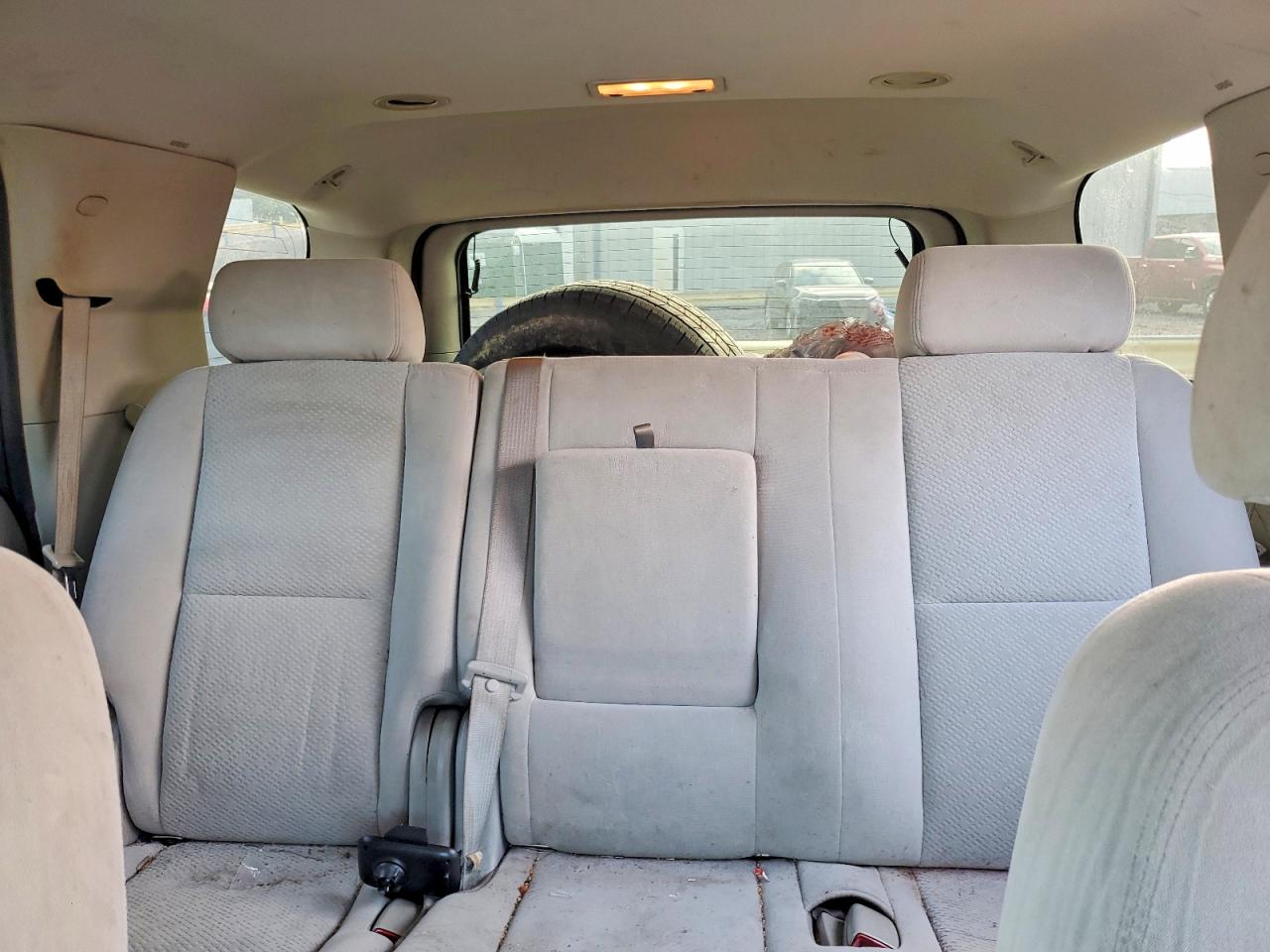 2008 Chevrolet Tahoe C1500 Tan vin: 1GNFC13C08R137404