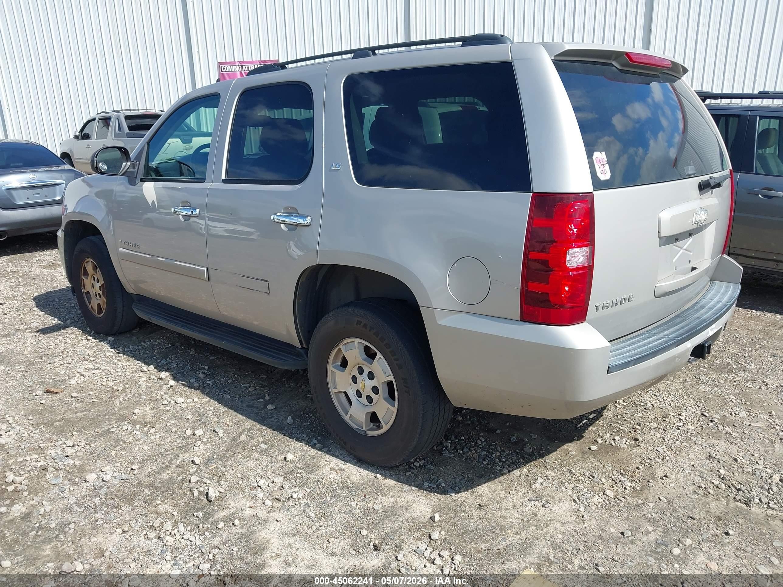 2009 Chevrolet Tahoe Ls Tan vin: 1GNFC13C09R172705