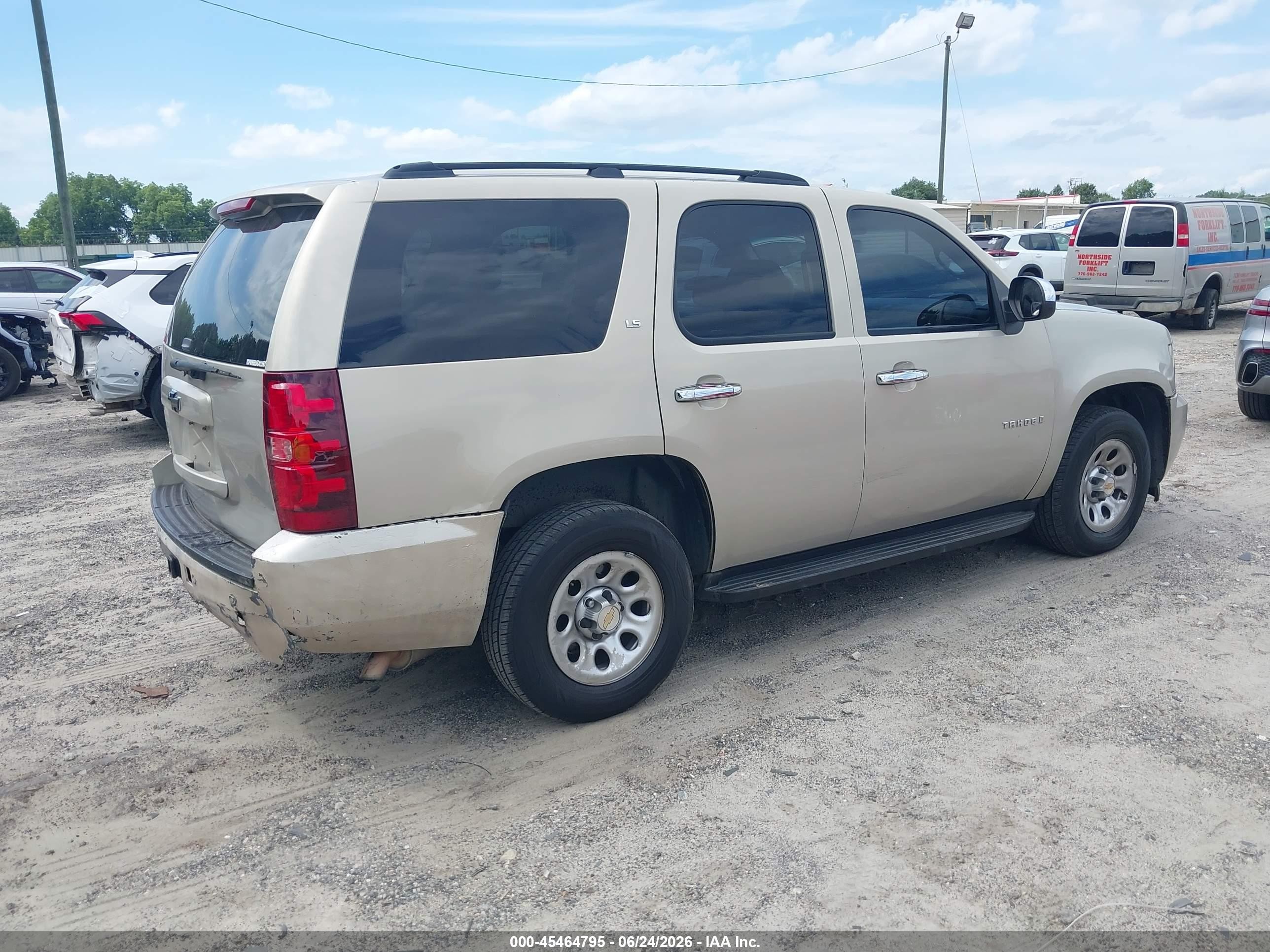 2008 Chevrolet Tahoe Ls Tan vin: 1GNFC13C18R232831