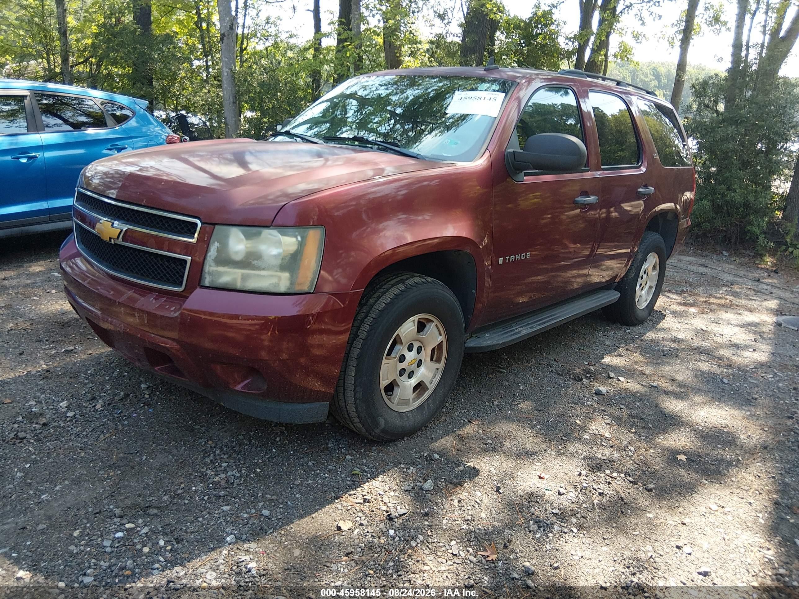 2009 Chevrolet Tahoe Ls Red vin: 1GNFC13C19R160370