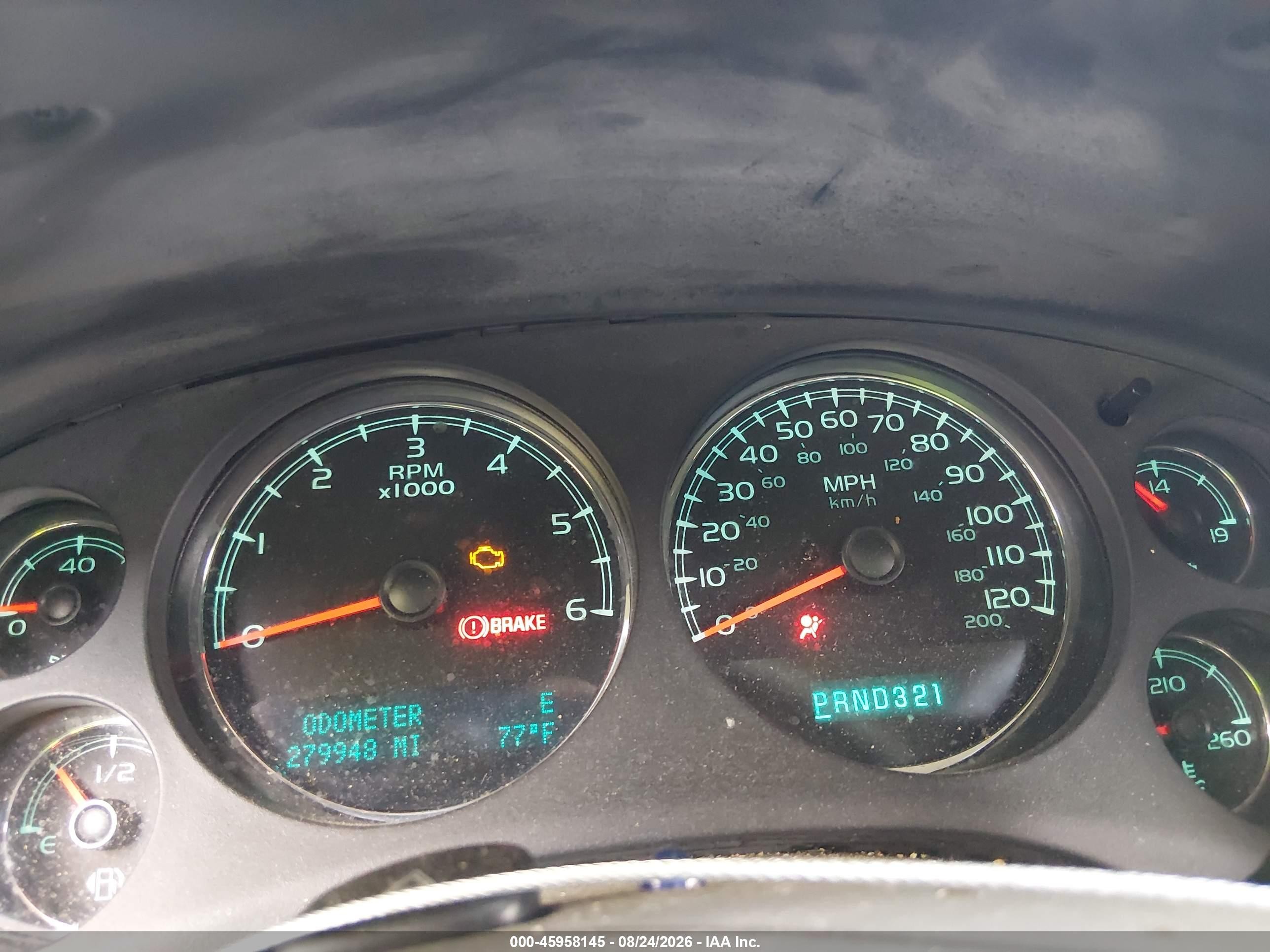 2009 Chevrolet Tahoe Ls Red vin: 1GNFC13C19R160370