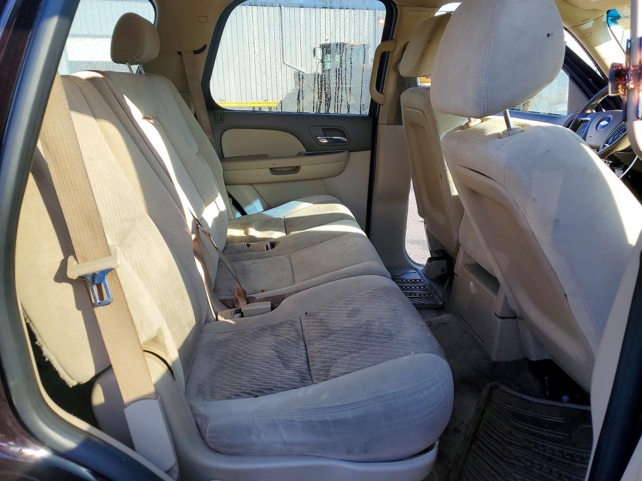 2009 Chevrolet Tahoe C1500 Ls Burgundy vin: 1GNFC13C19R225962