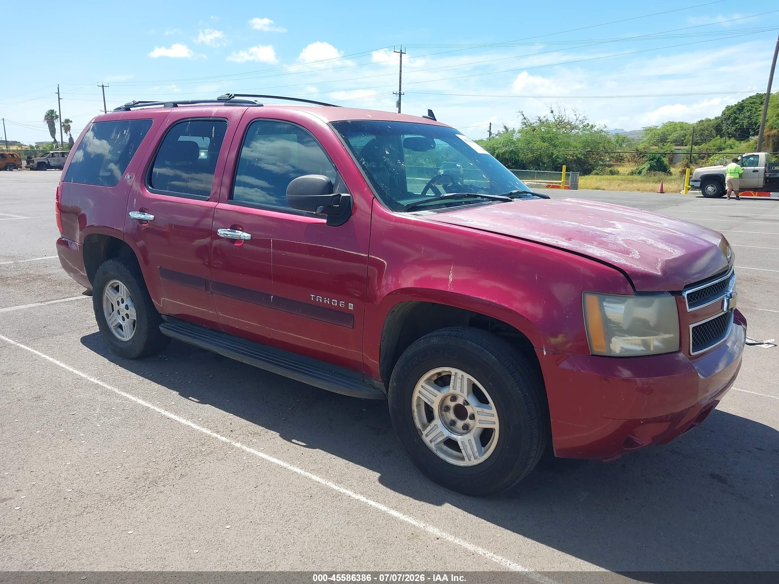 2007 Chevrolet Tahoe Ls Red vin: 1GNFC13C27R412169