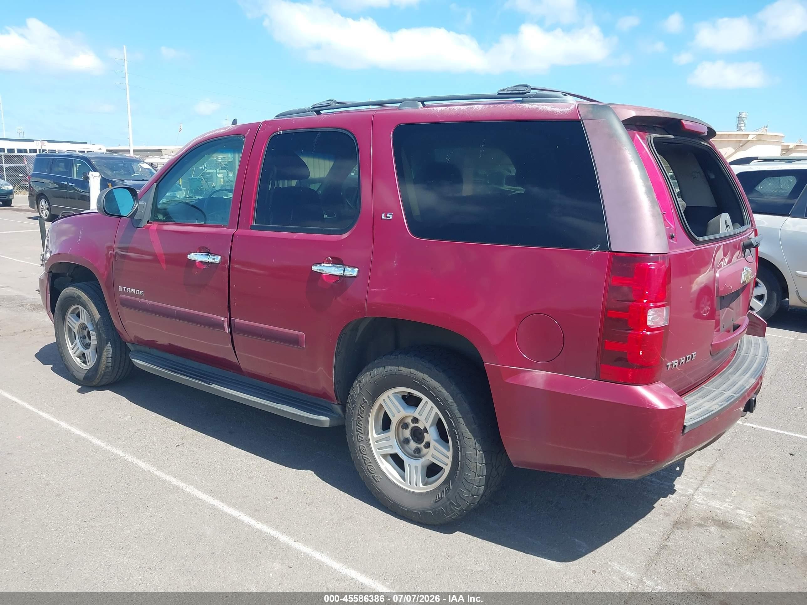 2007 Chevrolet Tahoe Ls Red vin: 1GNFC13C27R412169