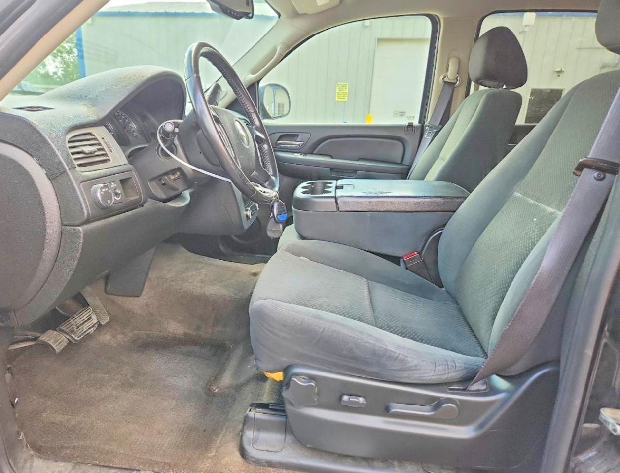 2008 Chevrolet Tahoe C1500 Black vin: 1GNFC13C28J215129