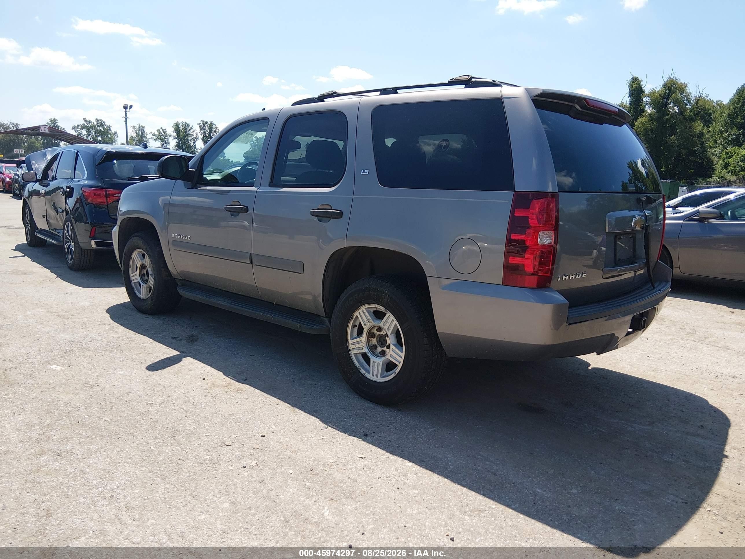 2008 Chevrolet Tahoe Ls Gray vin: 1GNFC13C28R123729