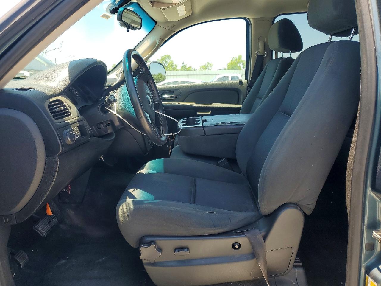 2009 Chevrolet Tahoe C1500 Ls Green vin: 1GNFC13C39R173430