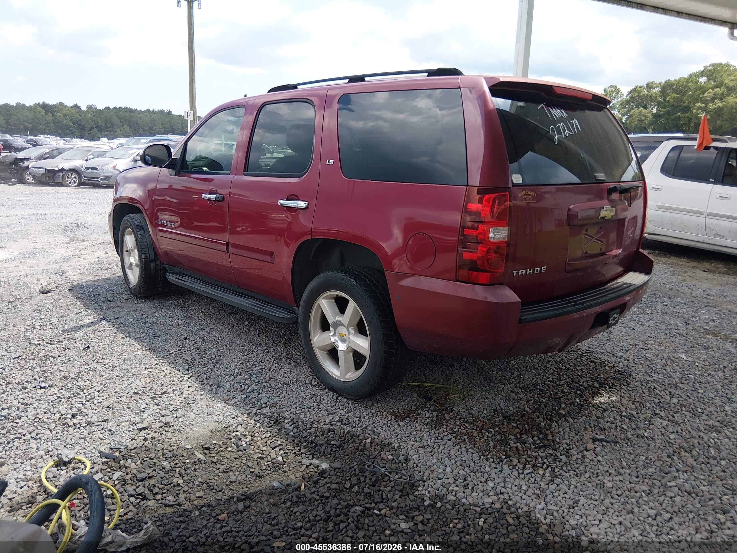 2007 Chevrolet Tahoe Ls Red vin: 1GNFC13C57R272179
