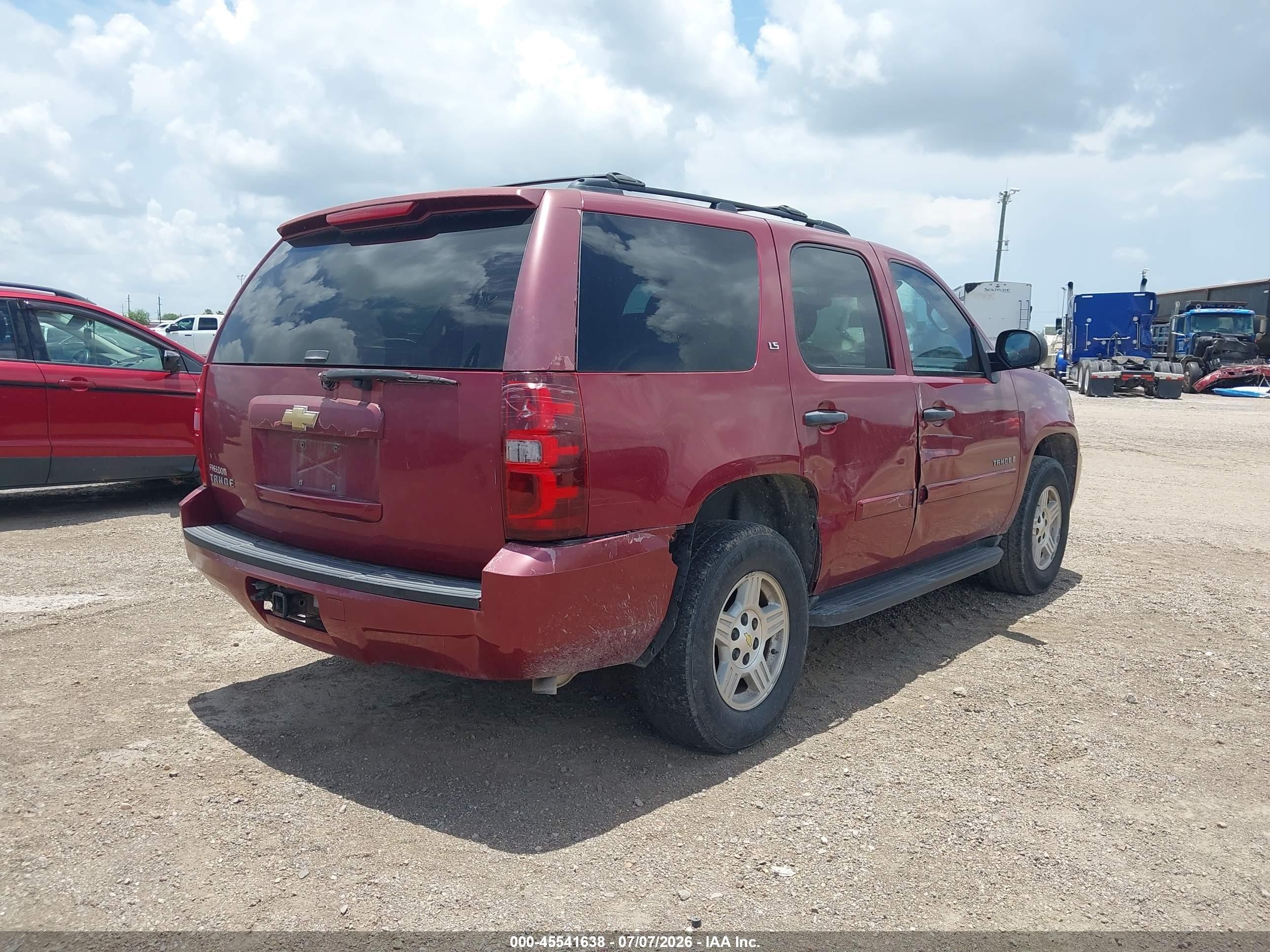 2007 Chevrolet Tahoe Ls Burgundy vin: 1GNFC13C57R414451