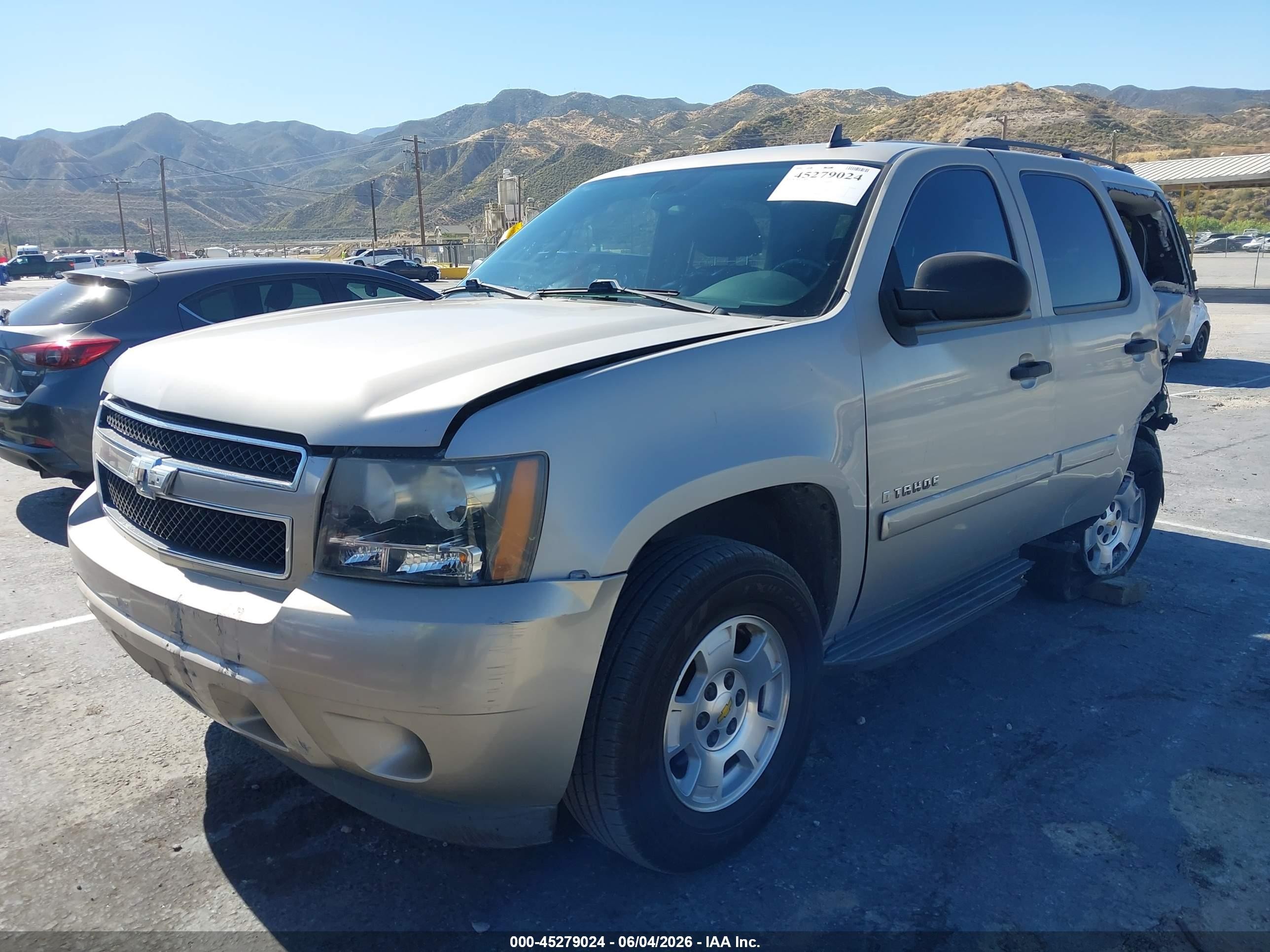 2009 Chevrolet Tahoe Ls Tan vin: 1GNFC13C59R191220
