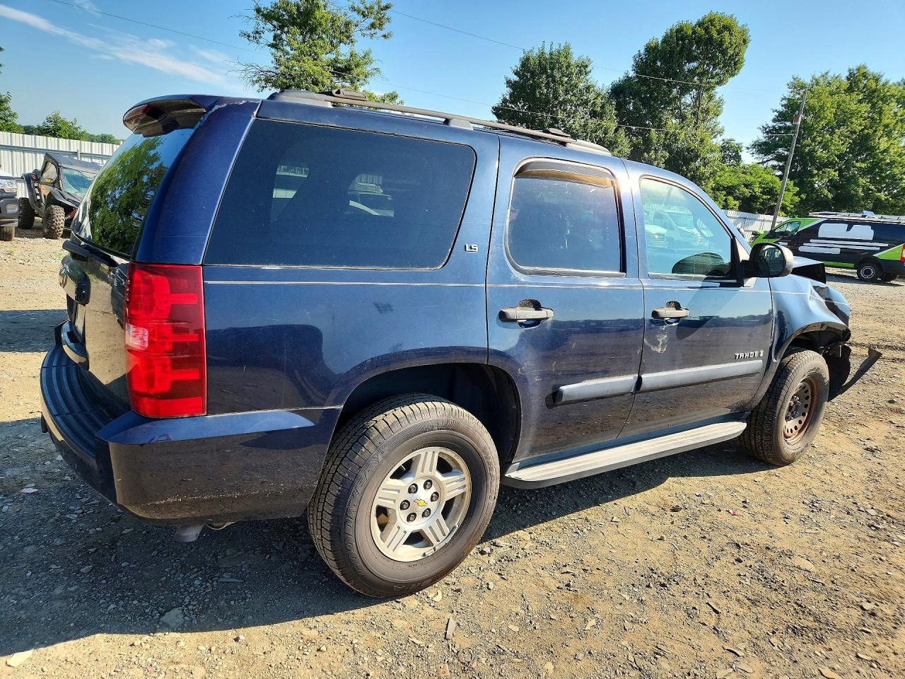 2008 Chevrolet Tahoe C1500 Синий vin: 1GNFC13C68J110464