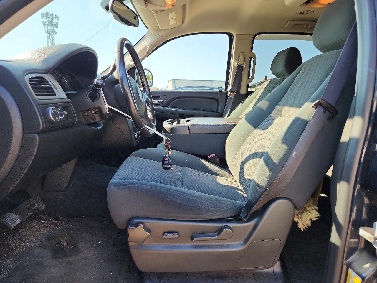 2008 Chevrolet Tahoe C1500 Синий vin: 1GNFC13C68J110464