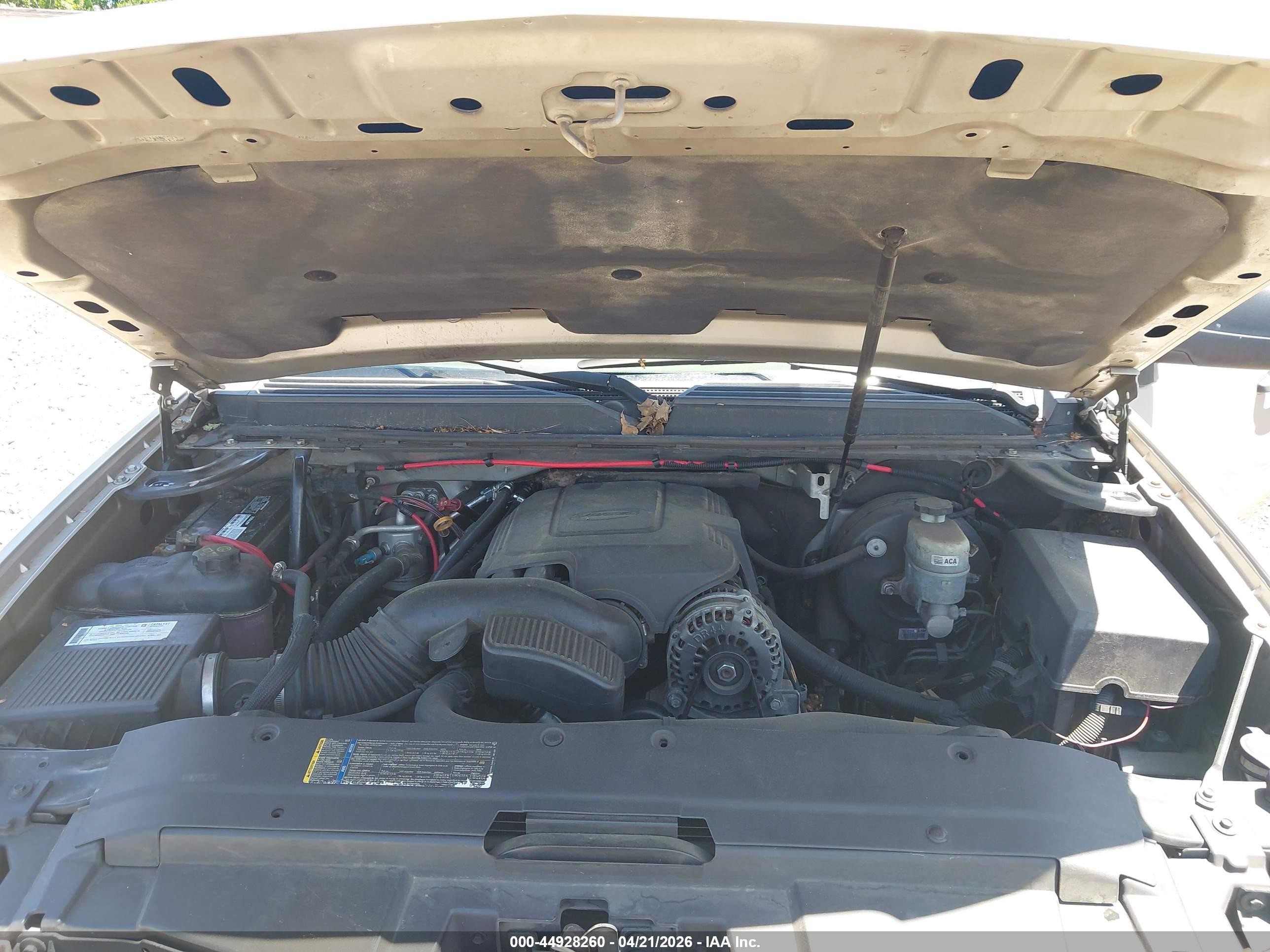 2008 Chevrolet Tahoe Ls Tan vin: 1GNFC13C68J199212